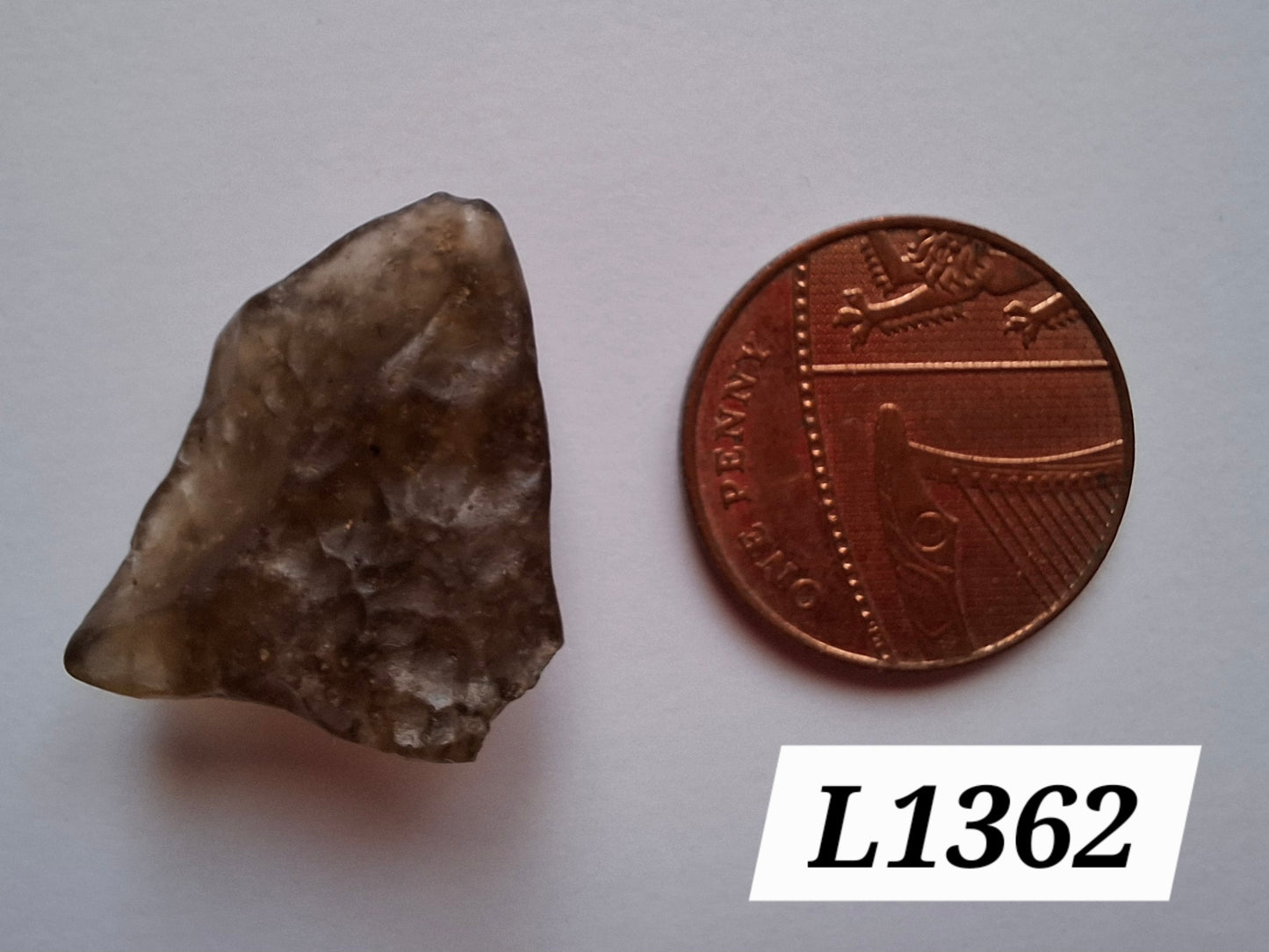 Libyan Desert Glass (darker) Piece, 3.40g, Tektite (Ref: L1362)