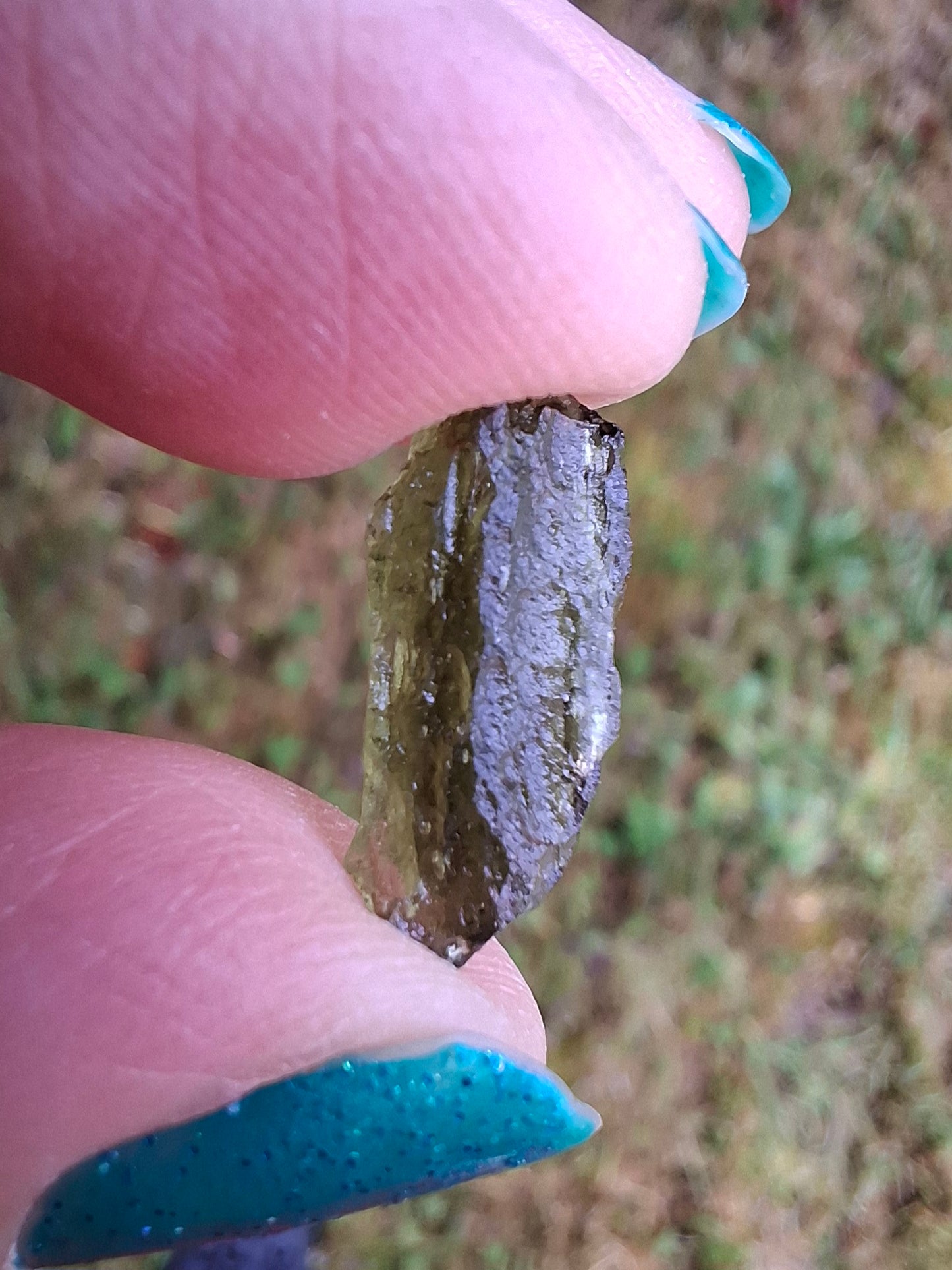 Moldavite Piece, 0.44g, Tektite (Ref: 1420)