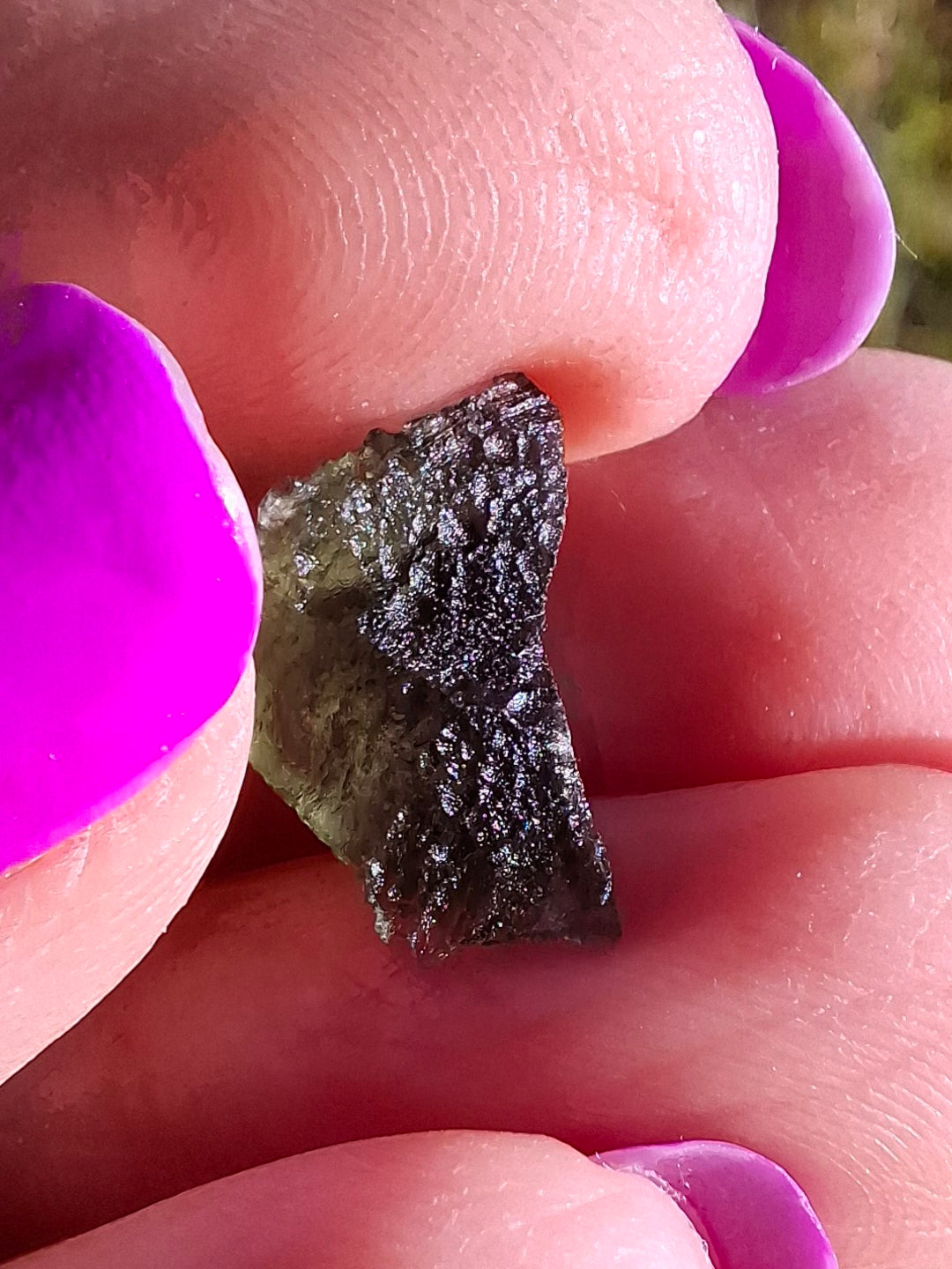 Moldavite Piece, 0.82g, Tektite (Ref: 1456)