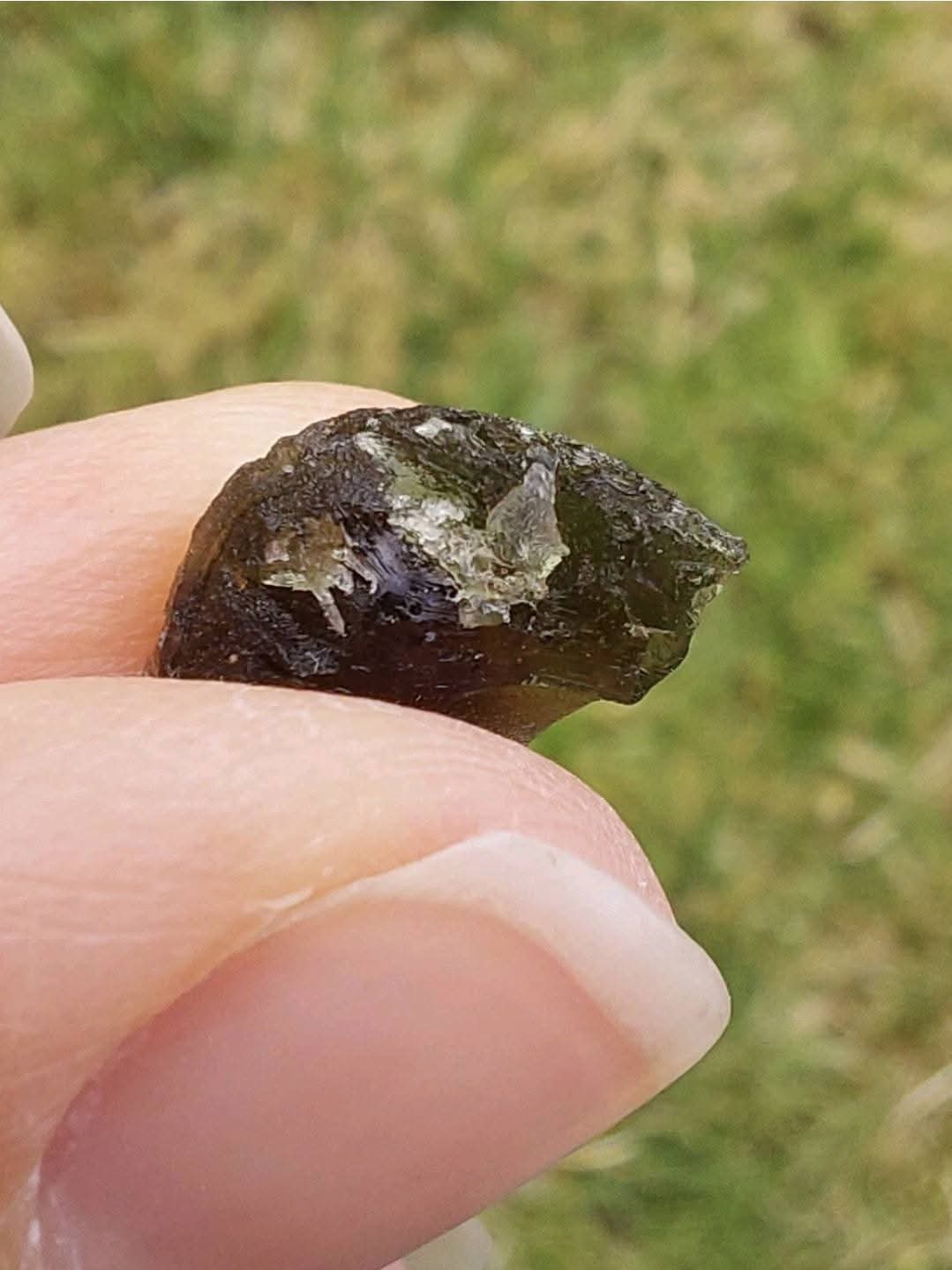 Moldavite Piece, 0.90g, Tektite (Ref: E209)