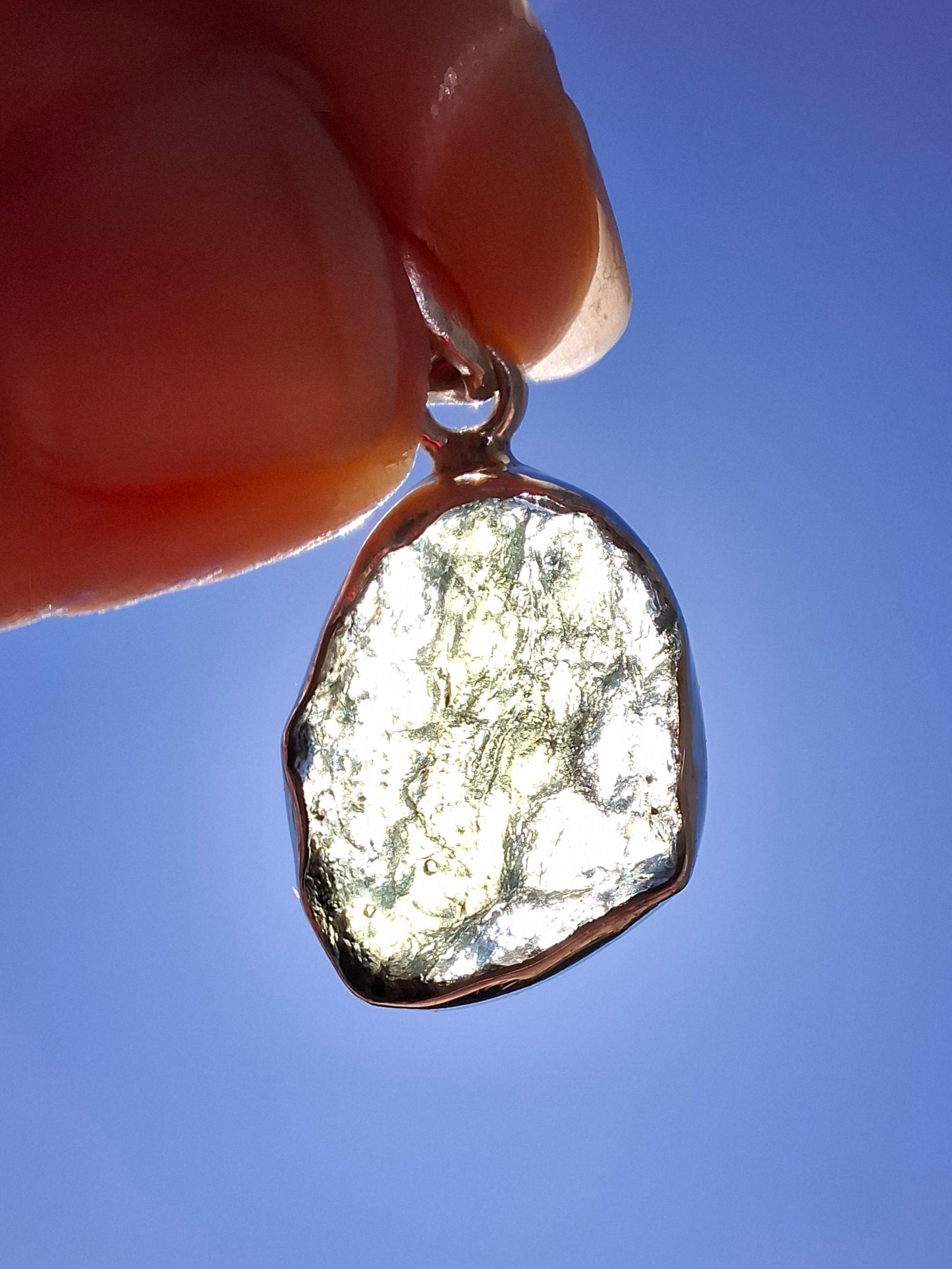Moldavite Pendant, 925 Silver, Tektite (Ref: P441)