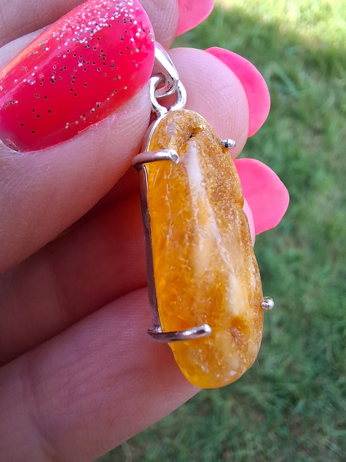 Baltic Amber Pendant, 925 Silver, Fossil (Ref: AP2)