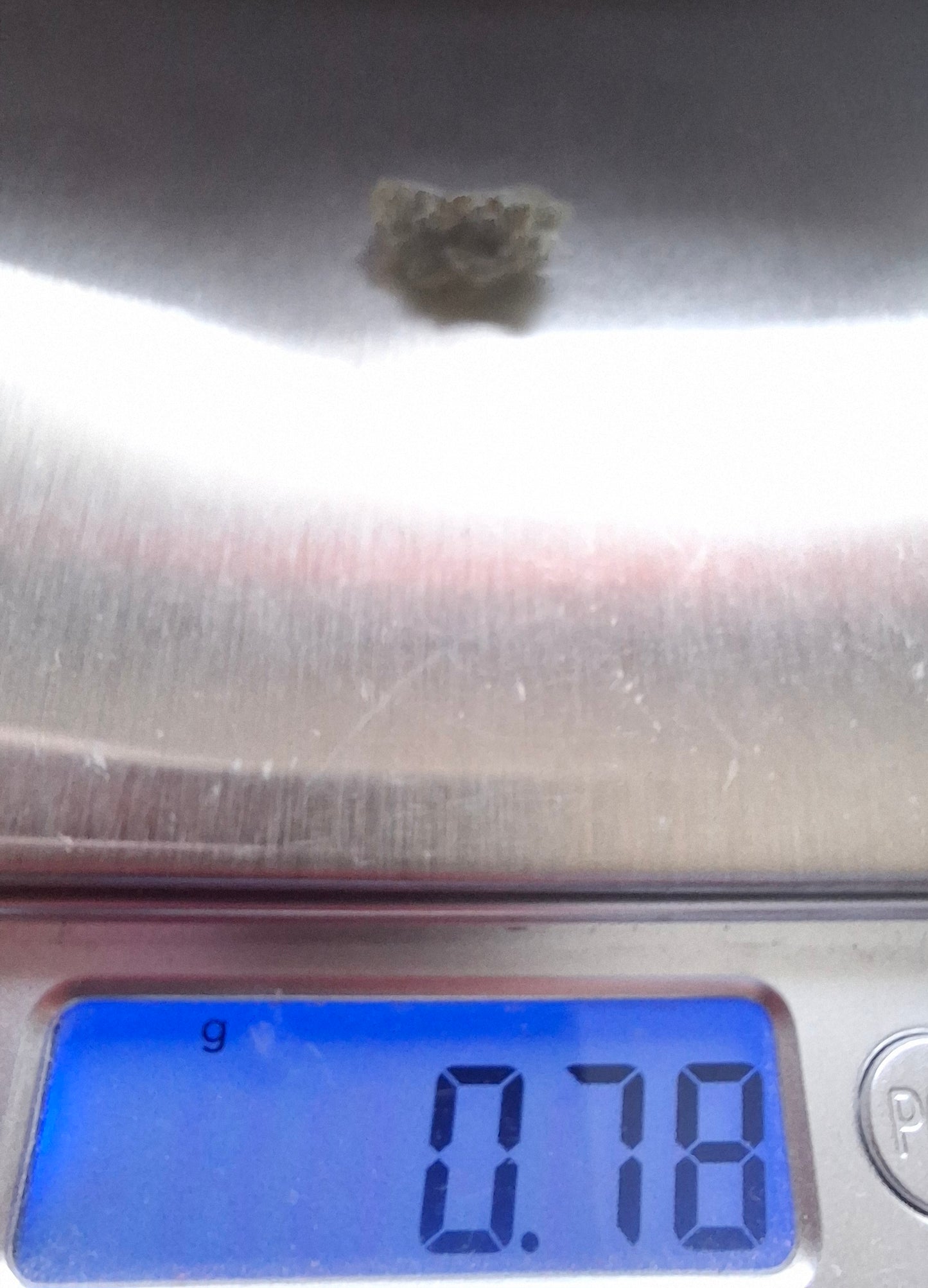 Moldavite Piece, 0.78g, Tektite (Ref: 1451)