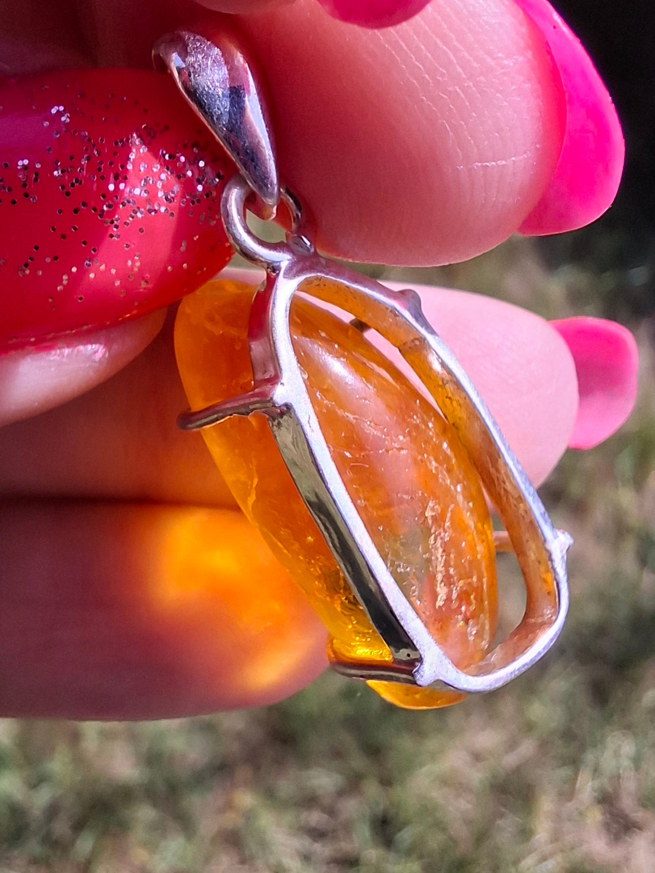 Baltic Amber Pendant, 925 Silver, Fossil (Ref: AP13)
