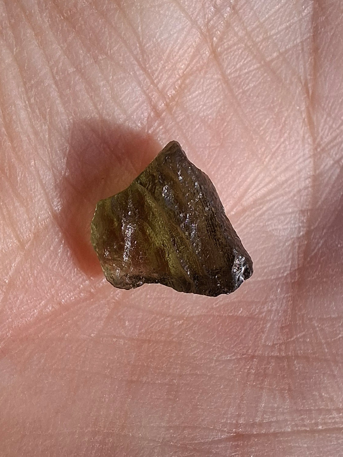 Moldavite Piece, 0.58g, Tektite (Ref: 1381)