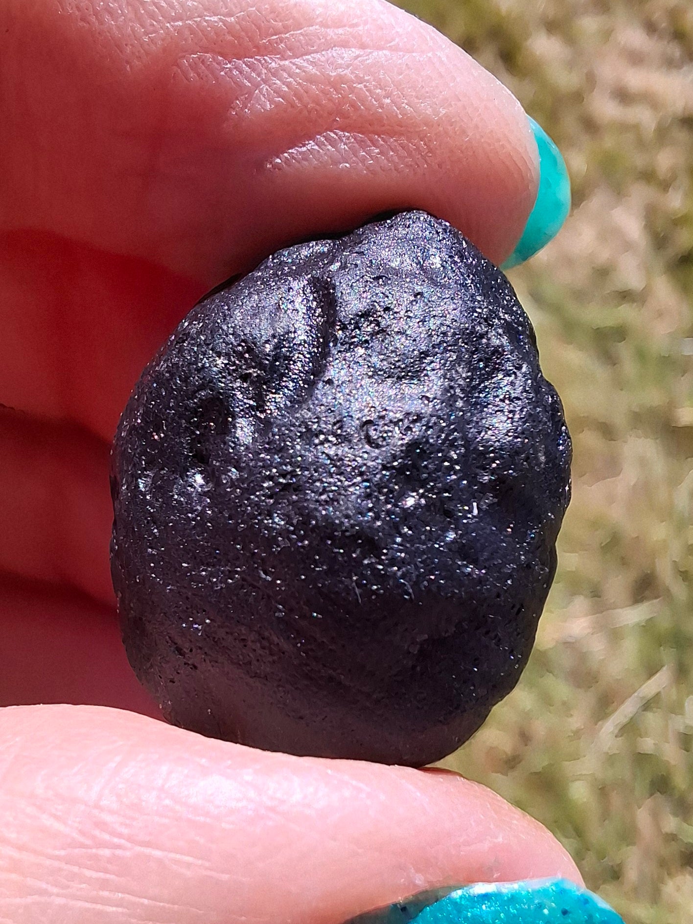 Philippinite (Rizalite), 11.31g, Tektite