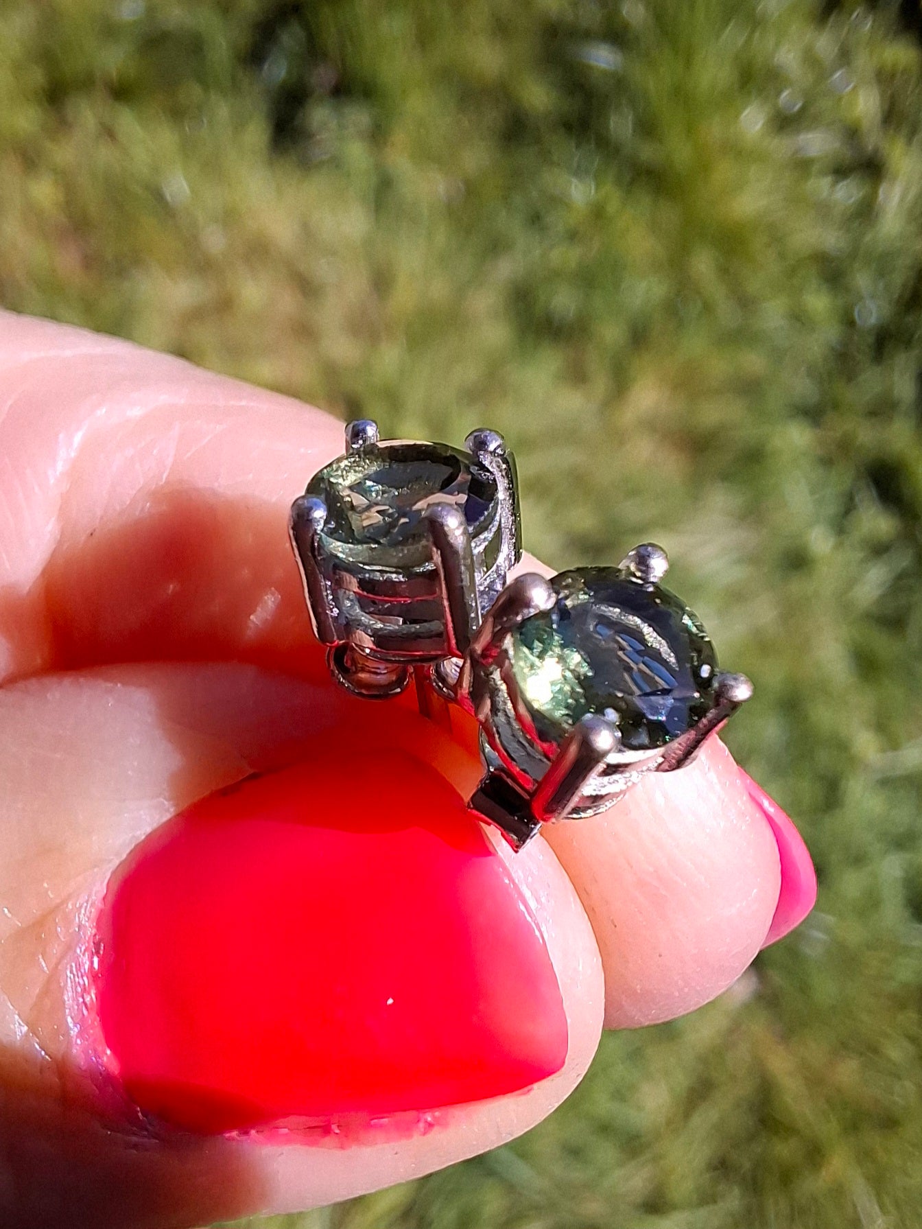 Moldavite (faceted) 5mm STUD EARRINGS, 925 Silver, Tektite (Ref: Pair48)