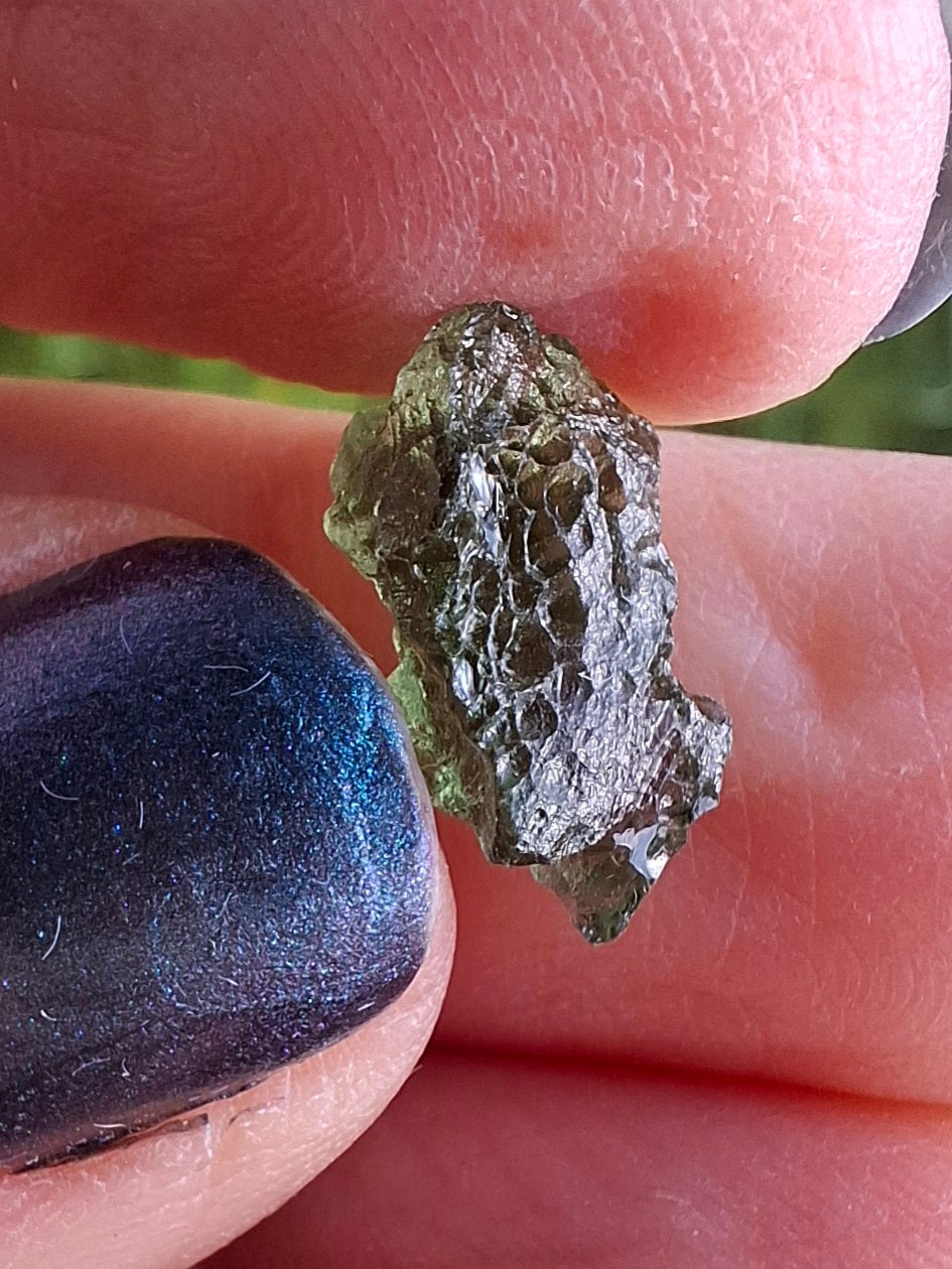 Moldavite Piece, 0.60g, Tektite (Ref: 1385)