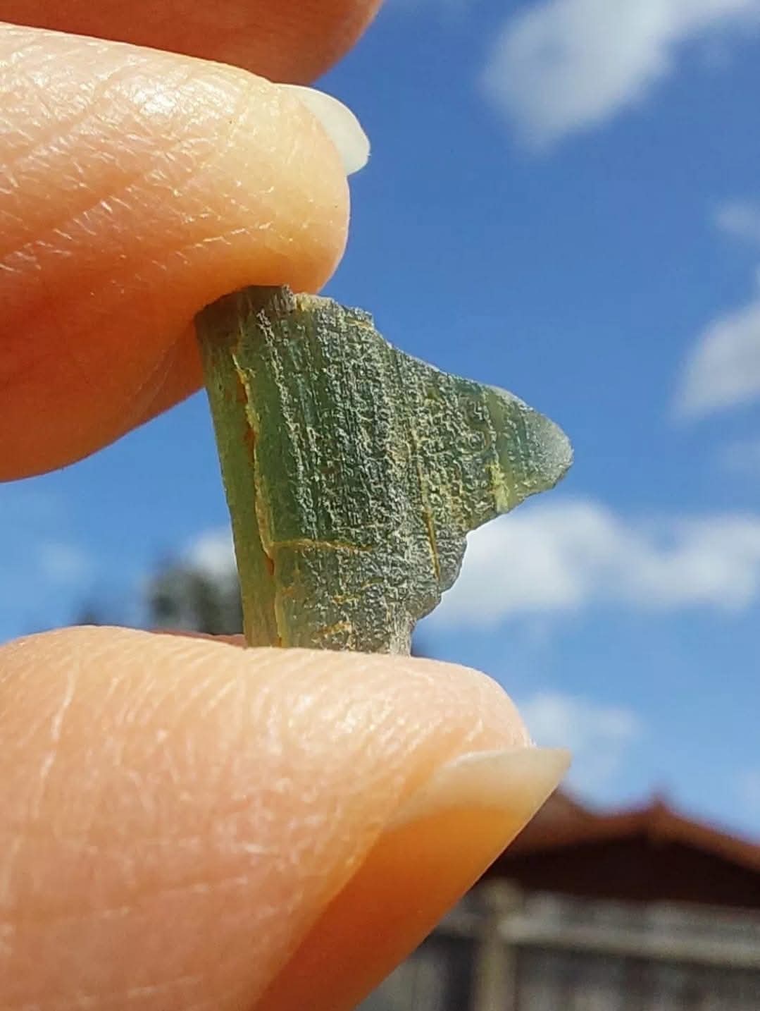 Moldavite Piece, 0.63g, Tektite (Ref: E174)