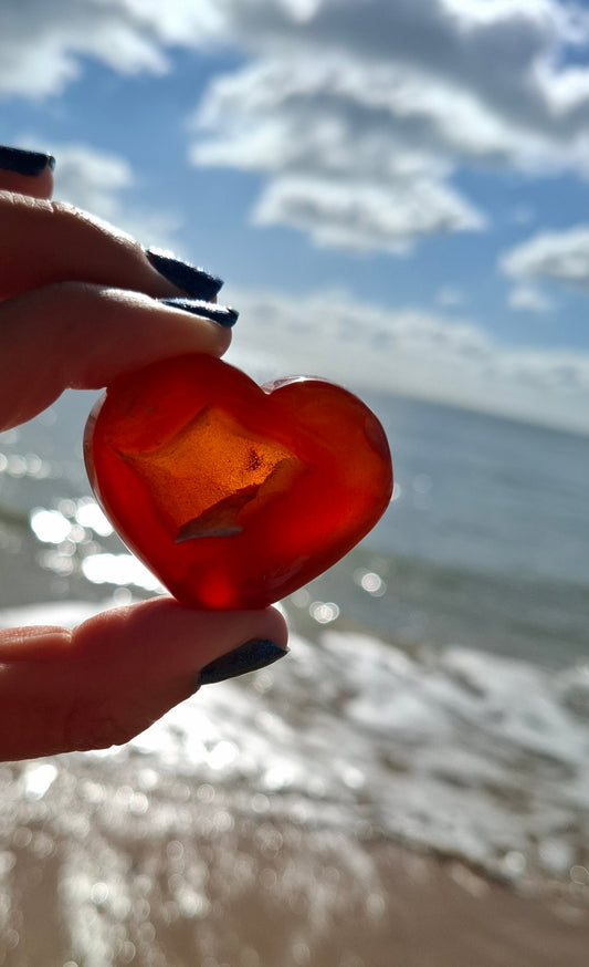 Druzy Carnelian Heart, Crystal (Ref: DCH1)