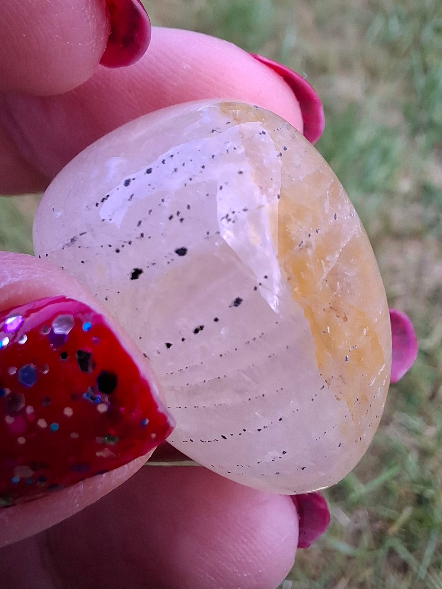 Golden Healer, Tumble Stone, Crystal (Ref: T188)