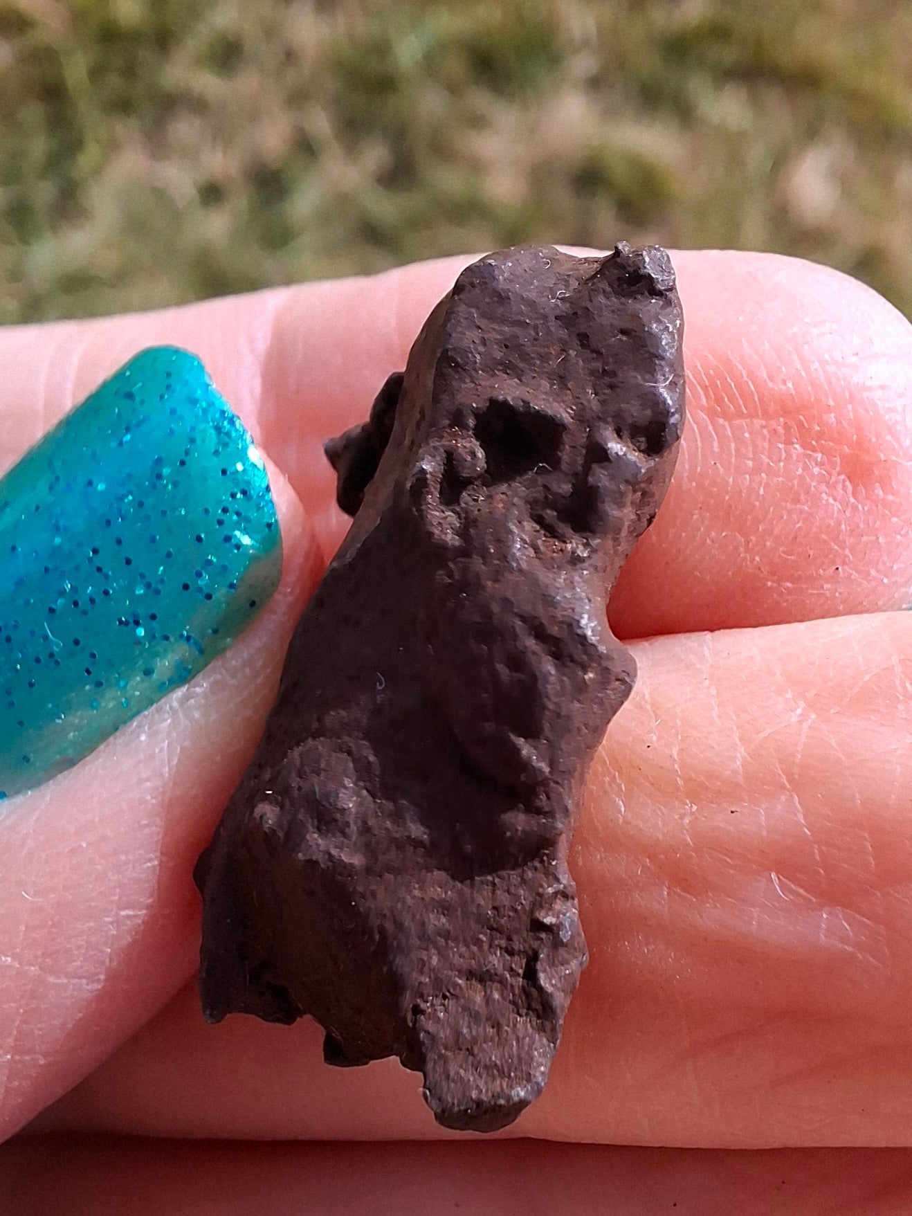 Gebel Kamil Iron Meteorite, 12.80g (Ref: K33)