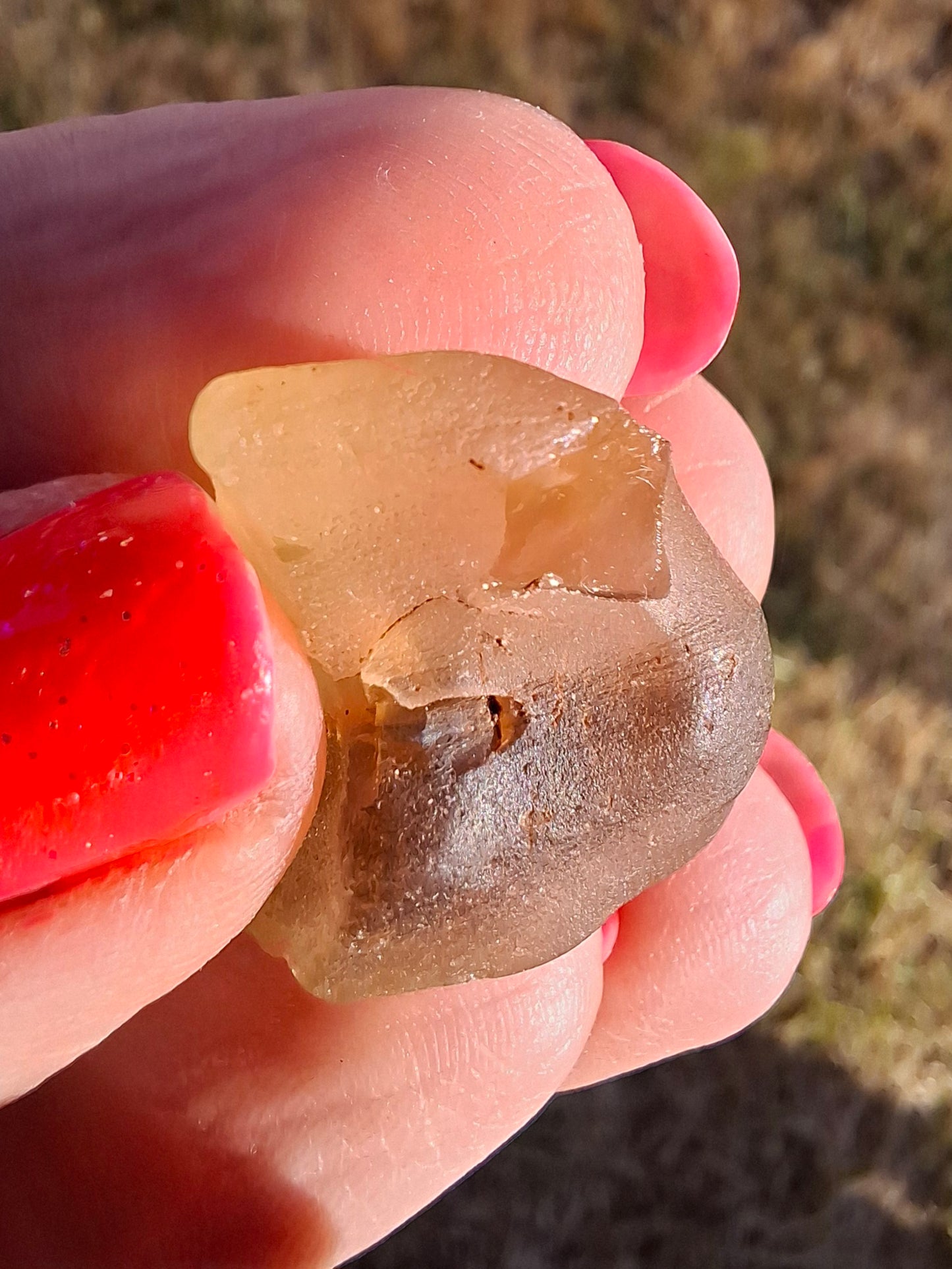Libyan Desert Glass (darker) Piece, 7.00g, Tektite (Ref: L1373)