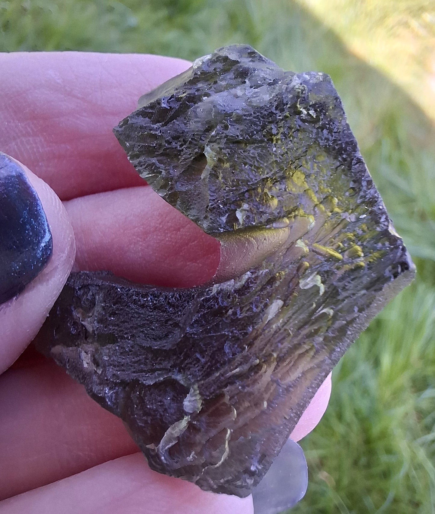 Moldavite Piece, NESMEN, 8.90g, Tektite (Ref: 1374)