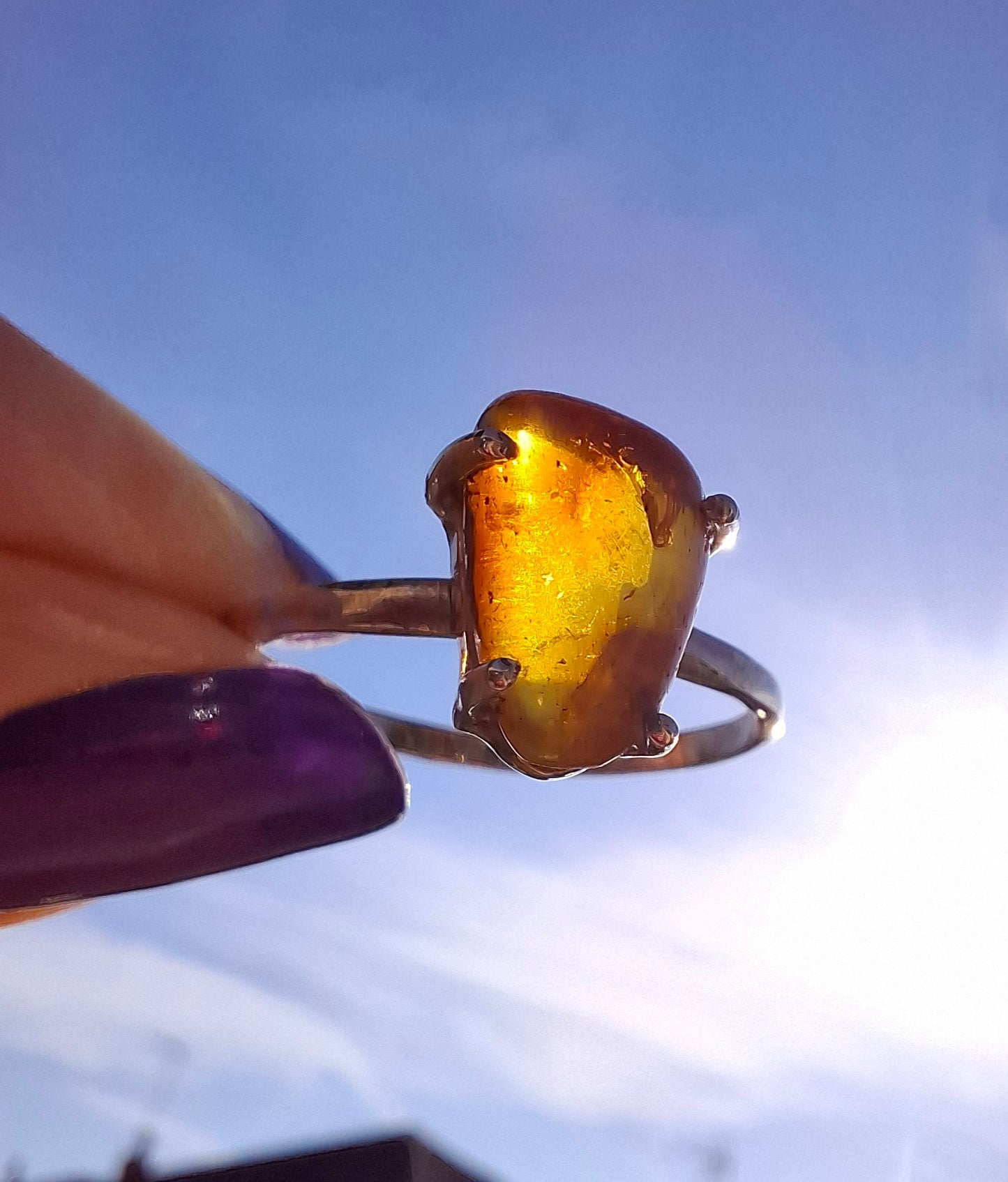 Baltic Amber Ring, size large V, 925 Silver, Fossil (Ref: AR24)