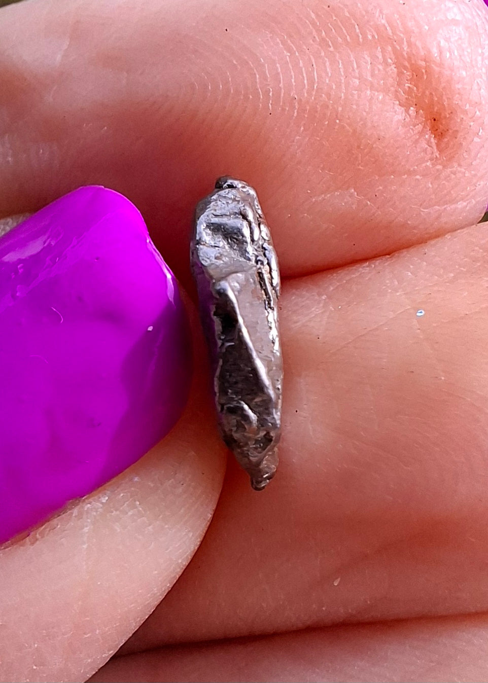 Campo del Cielo, 0.96g, Nickel Iron Meteorite (Ref: C7)