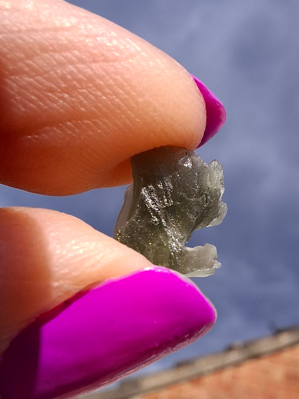 Moldavite Piece, 0.45g, Tektite (Ref: 1444)