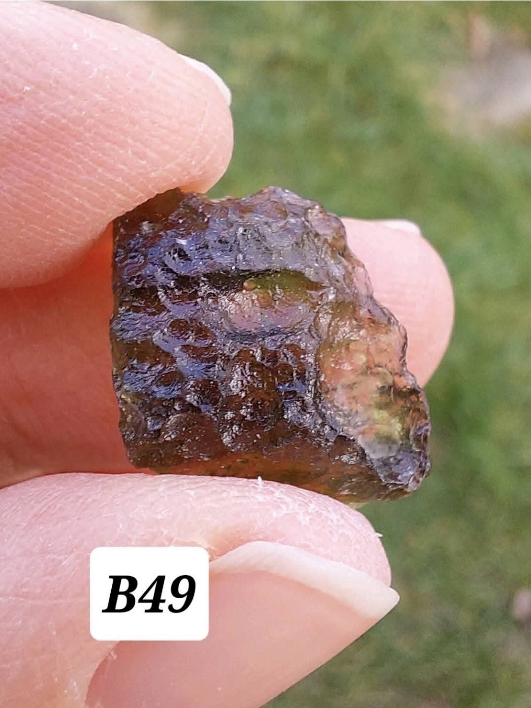 Moldavite Piece, 1.48g, Tektite (Ref: B49)