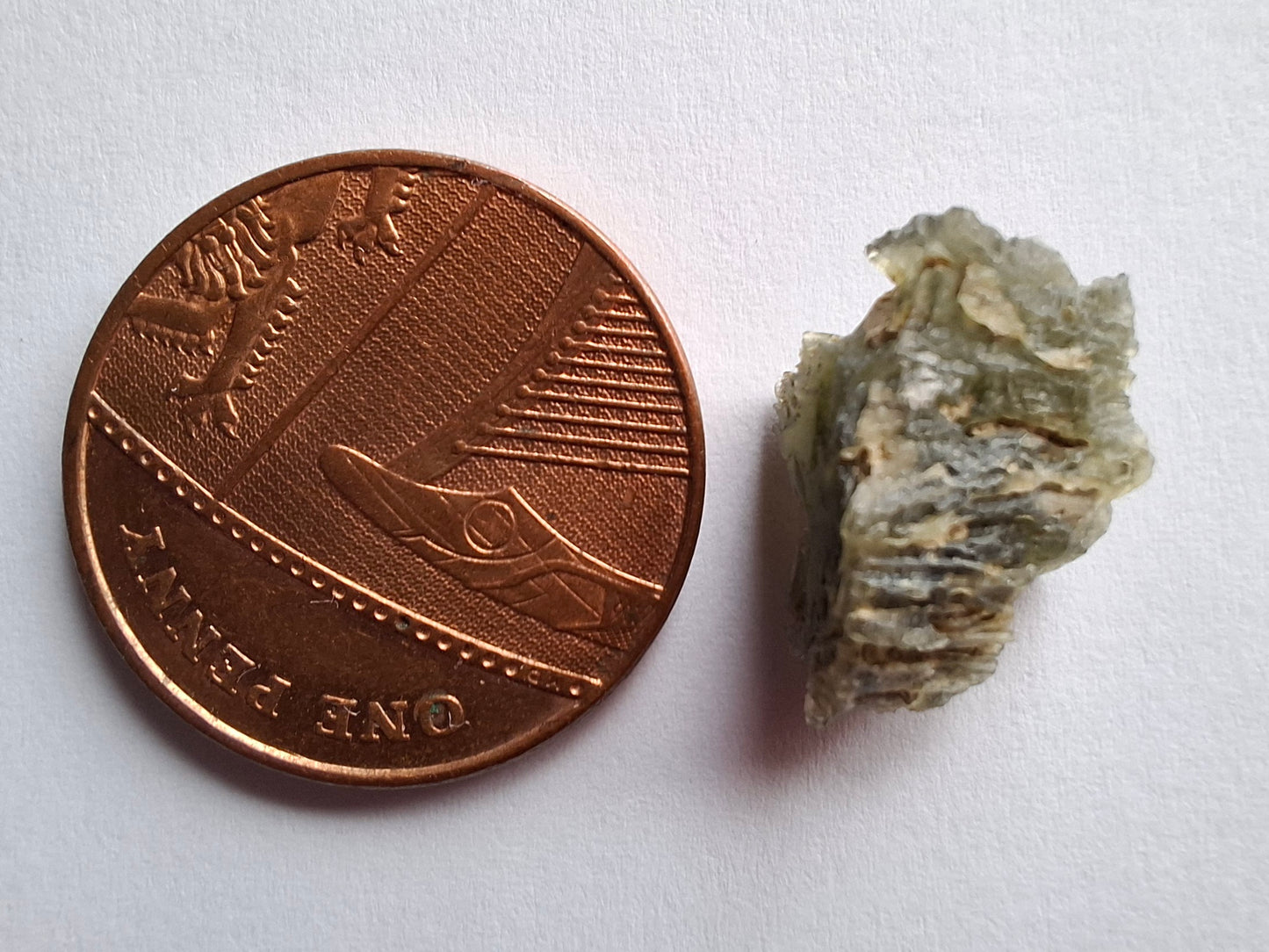 Moldavite Piece, 1.07g, Tektite (Ref: 1422)