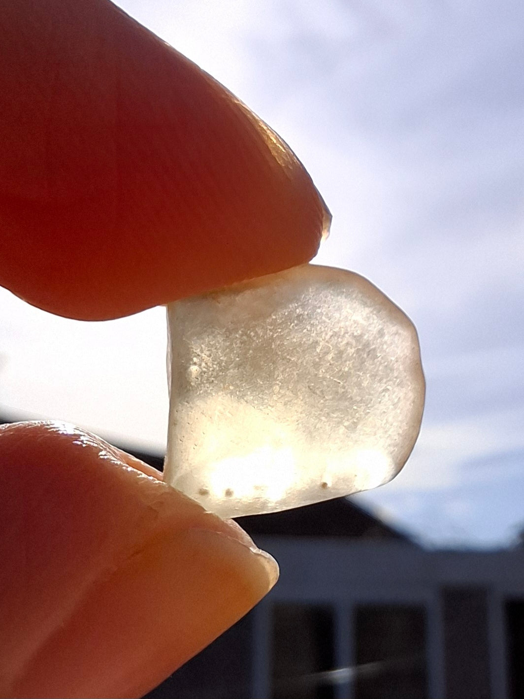 Libyan Desert Glass small Piece, 1.50g, Tektite (Ref: L1354)