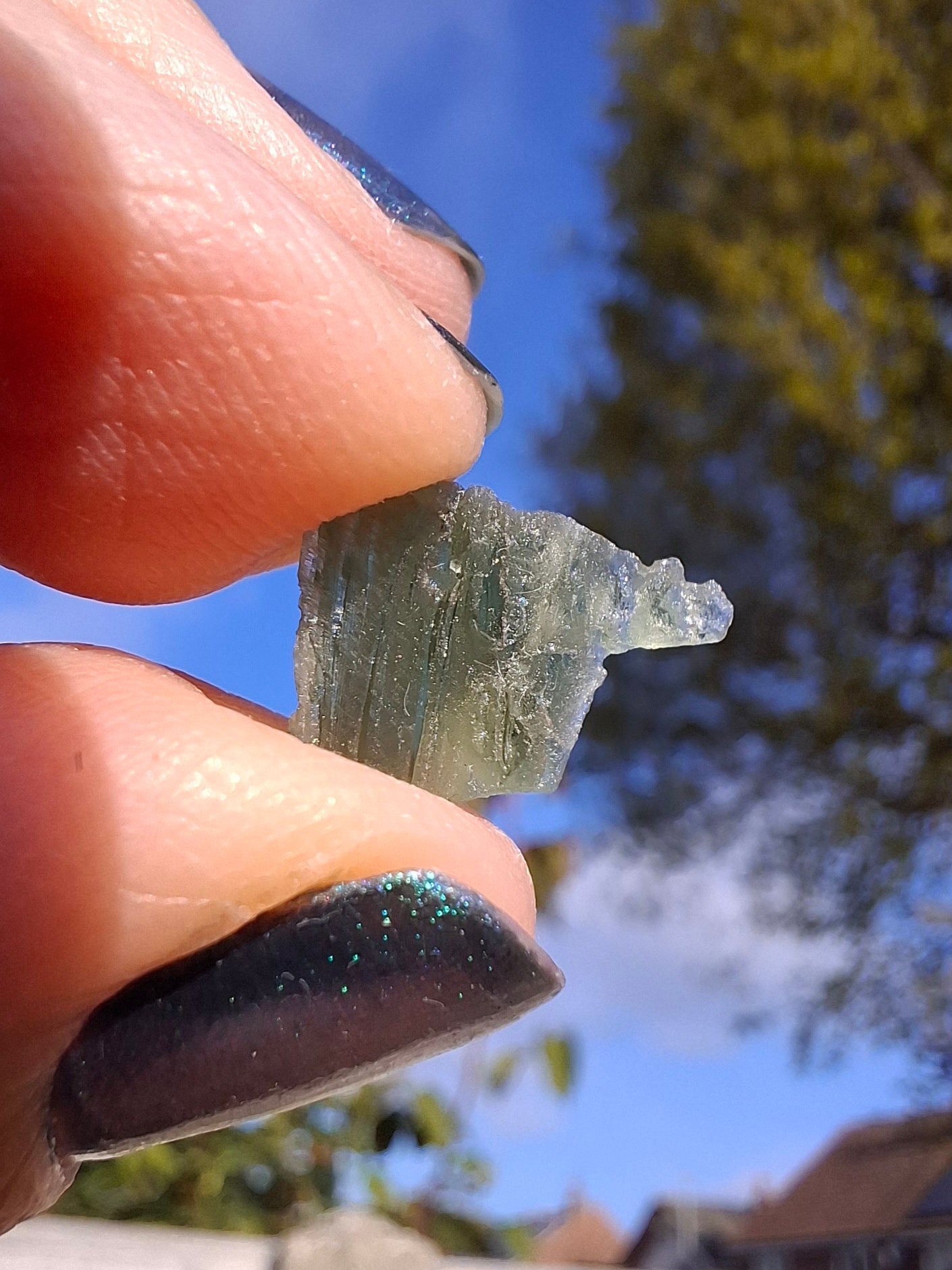 Moldavite Piece, 0.52g, Tektite (Ref: 1389)
