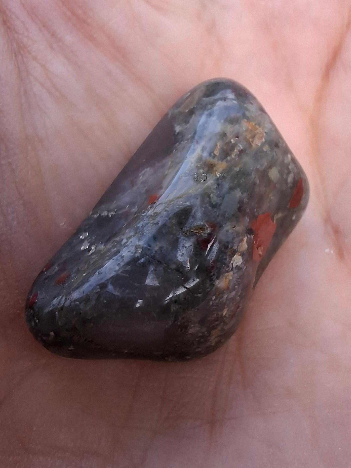 African Blood Stone, Tumble Stone, Crystal (Ref: T173)