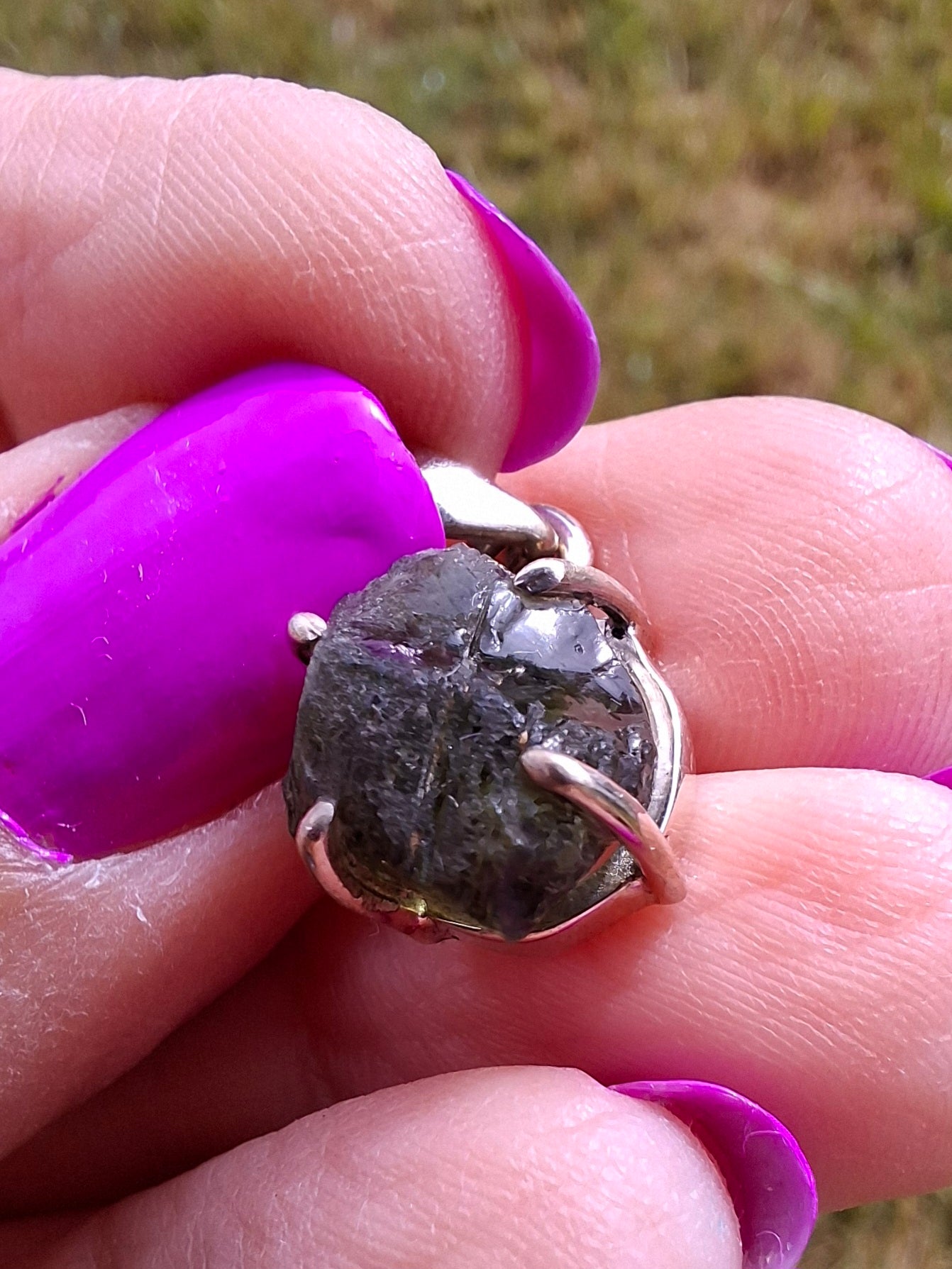 Moldavite Claw Pendant, 925 Silver, Tektite (Ref: P24)