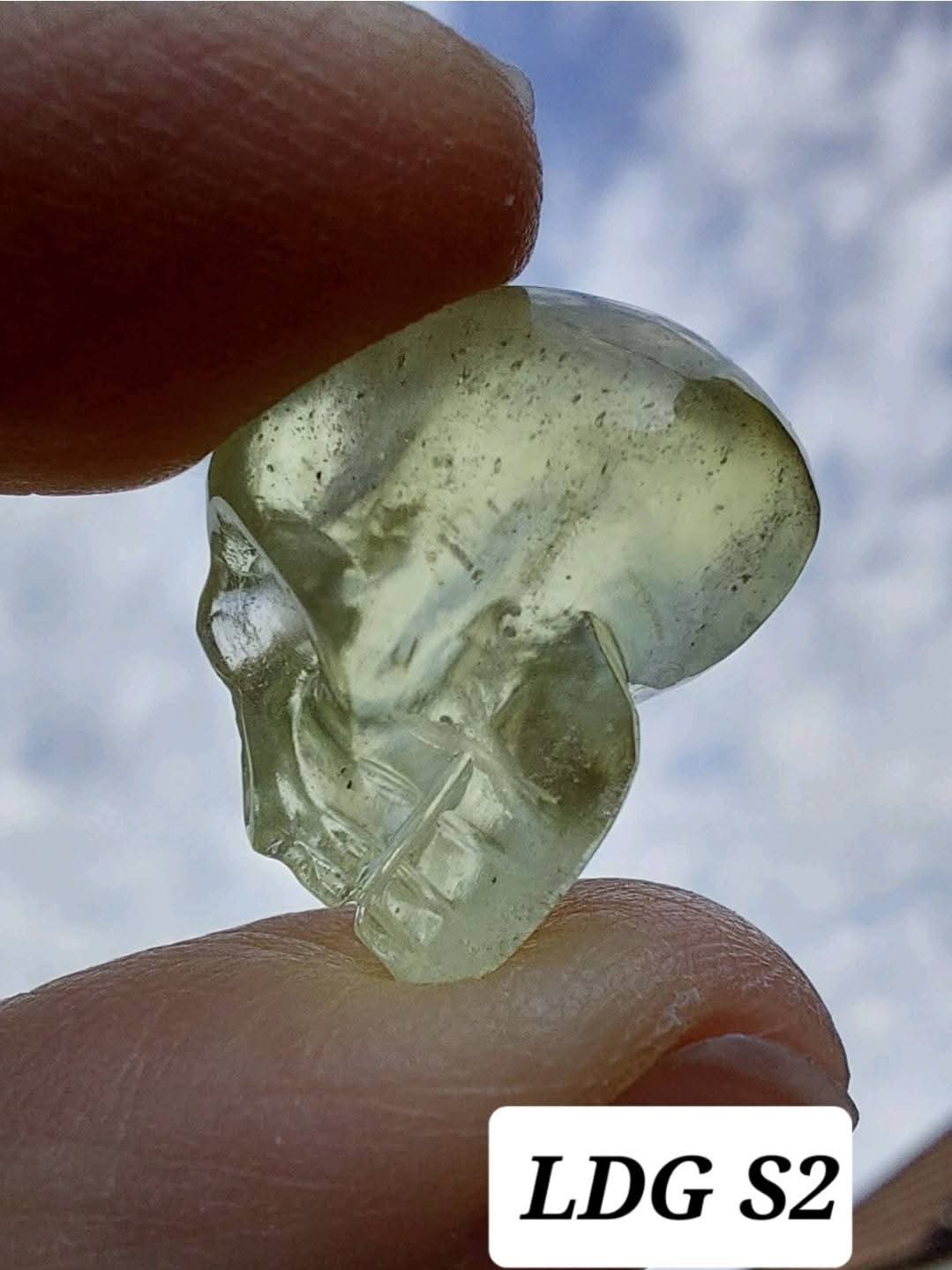 Libyan Desert Glass SKULL carving, 4.59g, Tektite (Ref: Skull2)