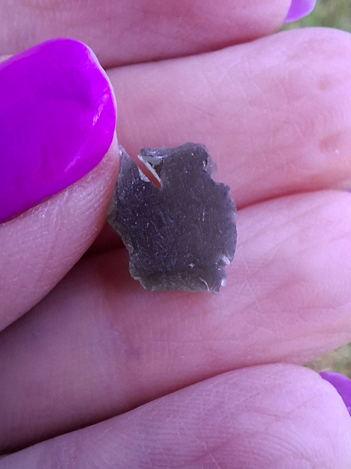 Moldavite Piece, 0.87g, Tektite (Ref: 1453)