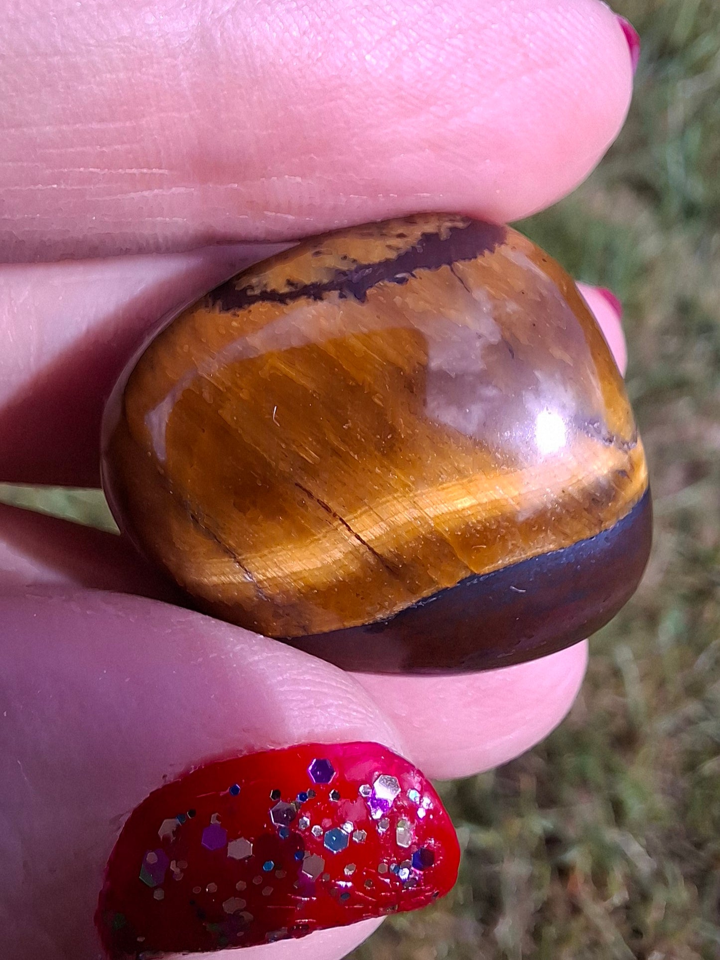 Tigers Eye, Tumble Stone, Crystal (Ref: T135)