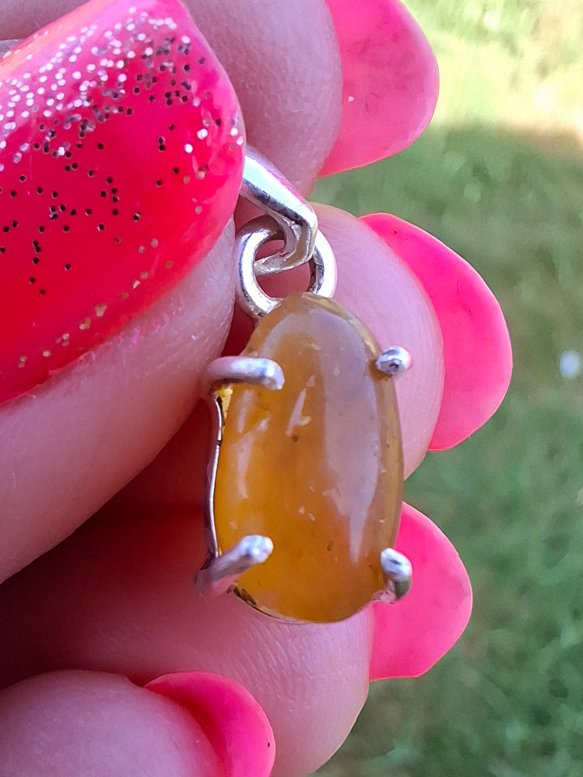 Baltic Amber Pendant, 925 Silver, Fossil (Ref: AP24)