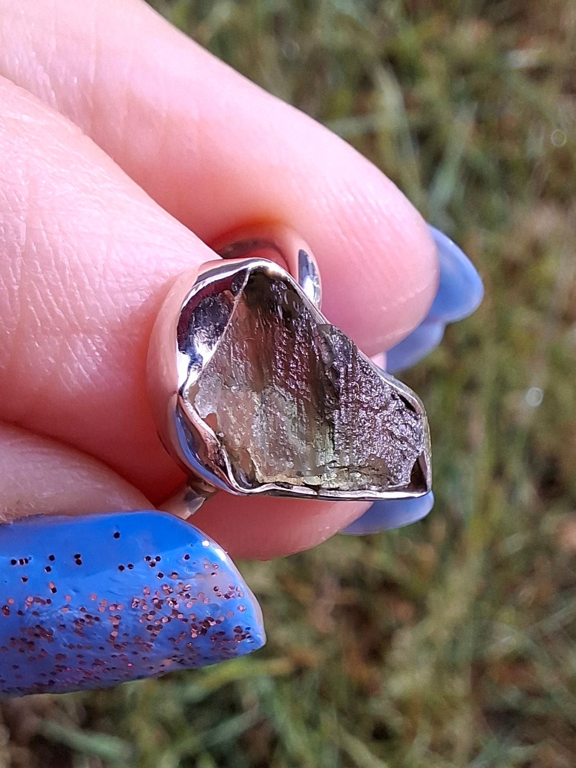 Moldavite Ring, size large G/small H, 925 Silver, Tektite (Ref: R19)