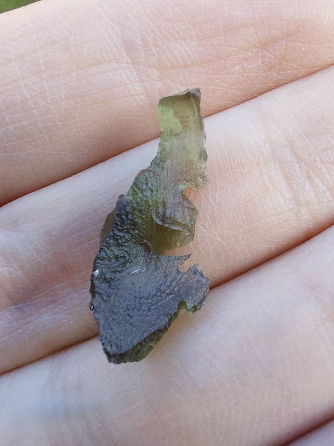Moldavite Piece, 0.82g, Tektite (Ref: 922)
