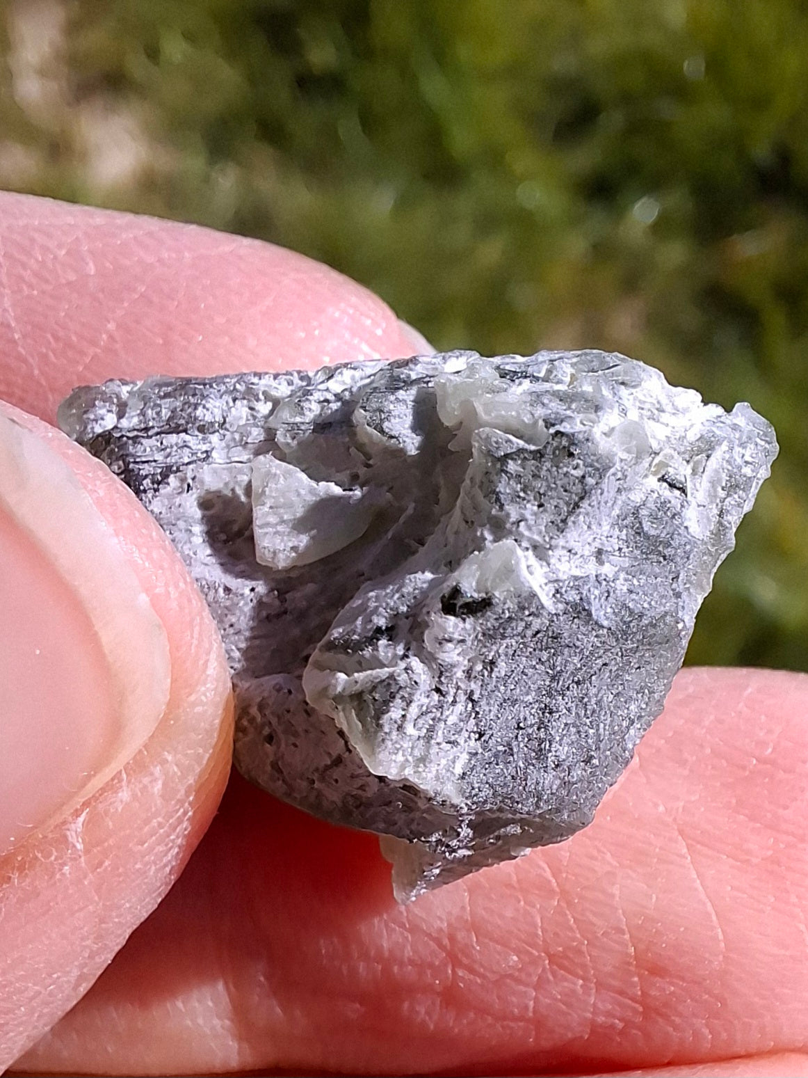 Moldavite Piece, SNOWFLAKE, FROSTED, BARTOCHOV, 4.00g, Tektite (Ref: 1367)