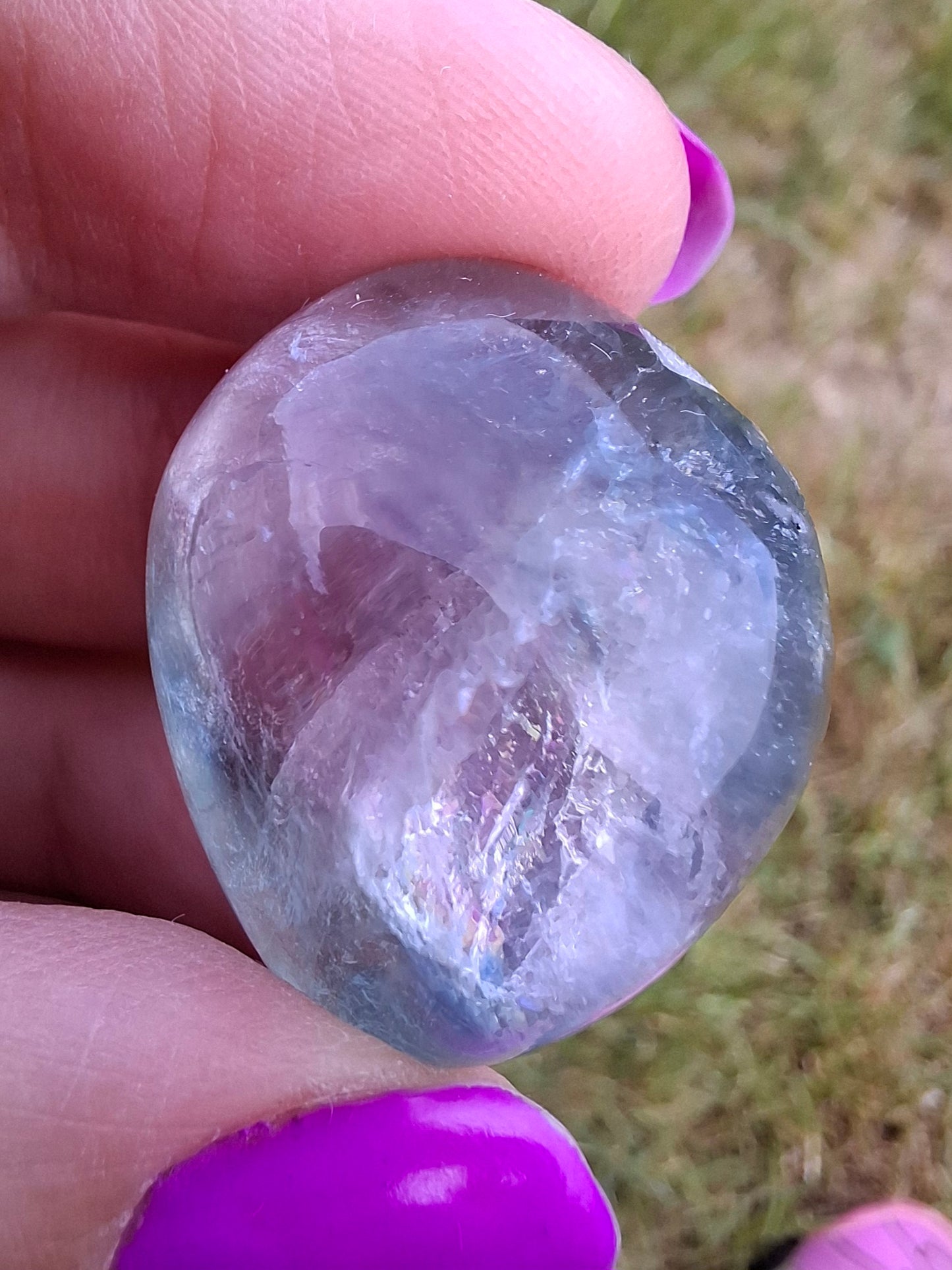 Fluorite, Tumble Stone, Crystal 🌈 (Ref: T49)