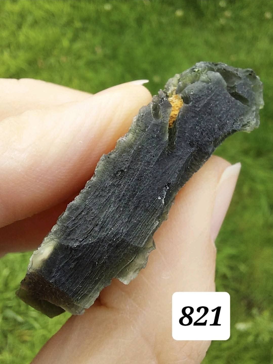 Moldavite Piece, VELVET HURKA, 24.48g, Tektite (Ref: 829)