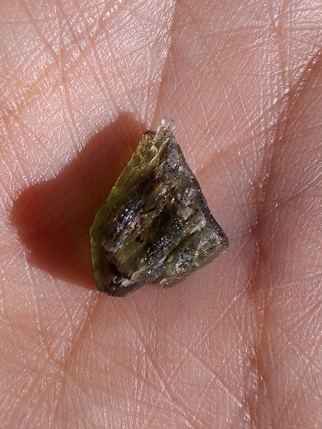 Moldavite Piece, 0.81g, Tektite (Ref: 1449)