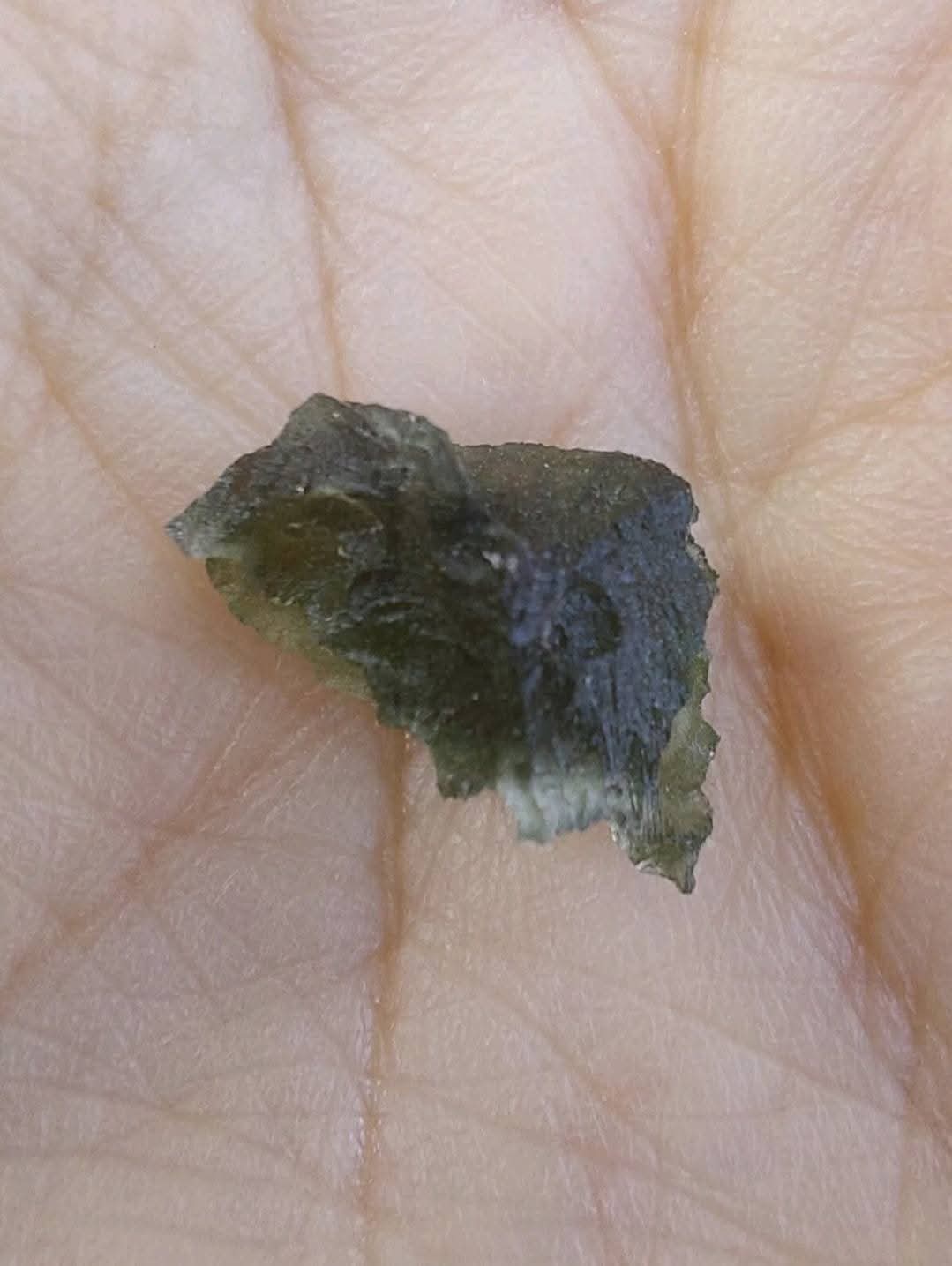 Moldavite Piece, 0.99g, Tektite (Ref: 866)