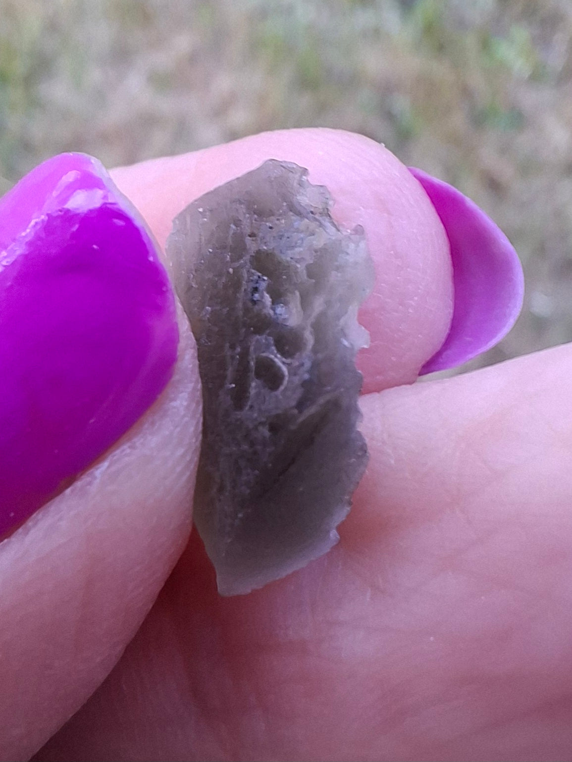 Moldavite Piece, 0.79g, Tektite (Ref: 1441)