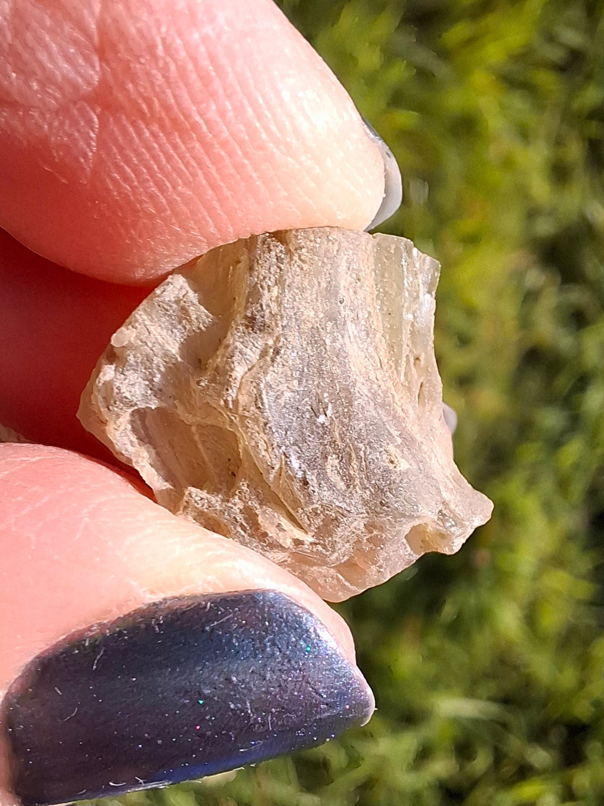 Moldavite Piece, 1.20g, Tektite (Ref: 1383)