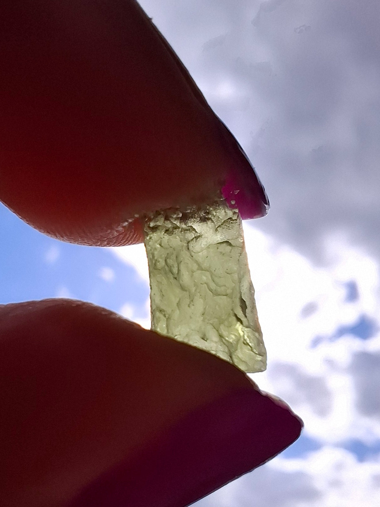 Moldavite Piece, 0.57g, Tektite (Ref: 1439)