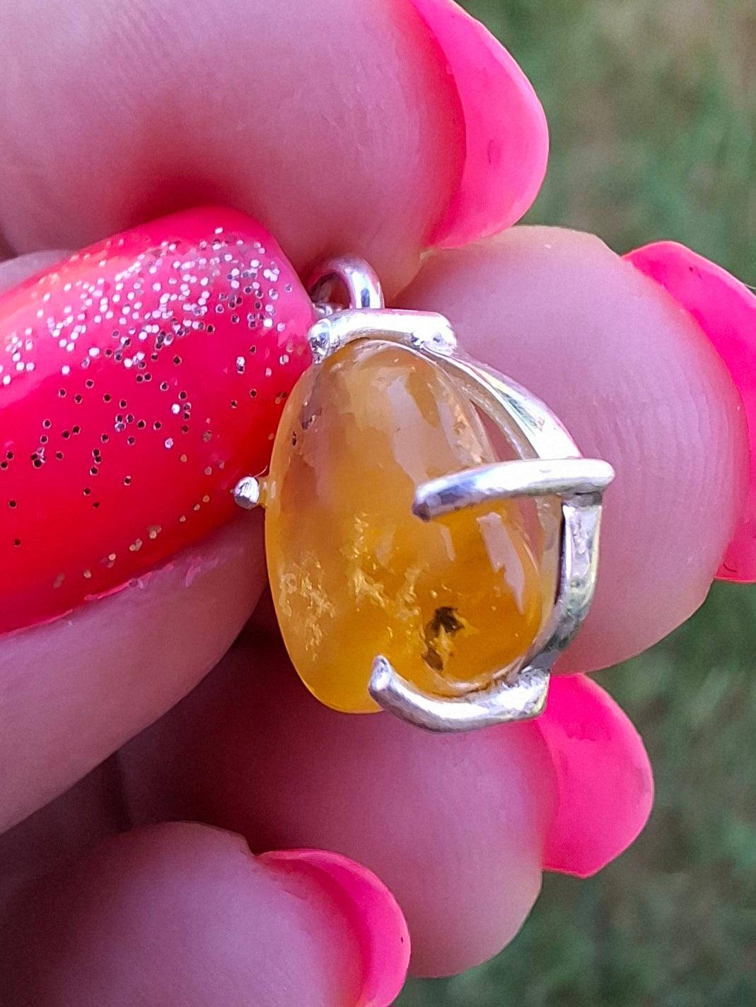 Baltic Amber Pendant, 925 Silver, Fossil (Ref: AP20)