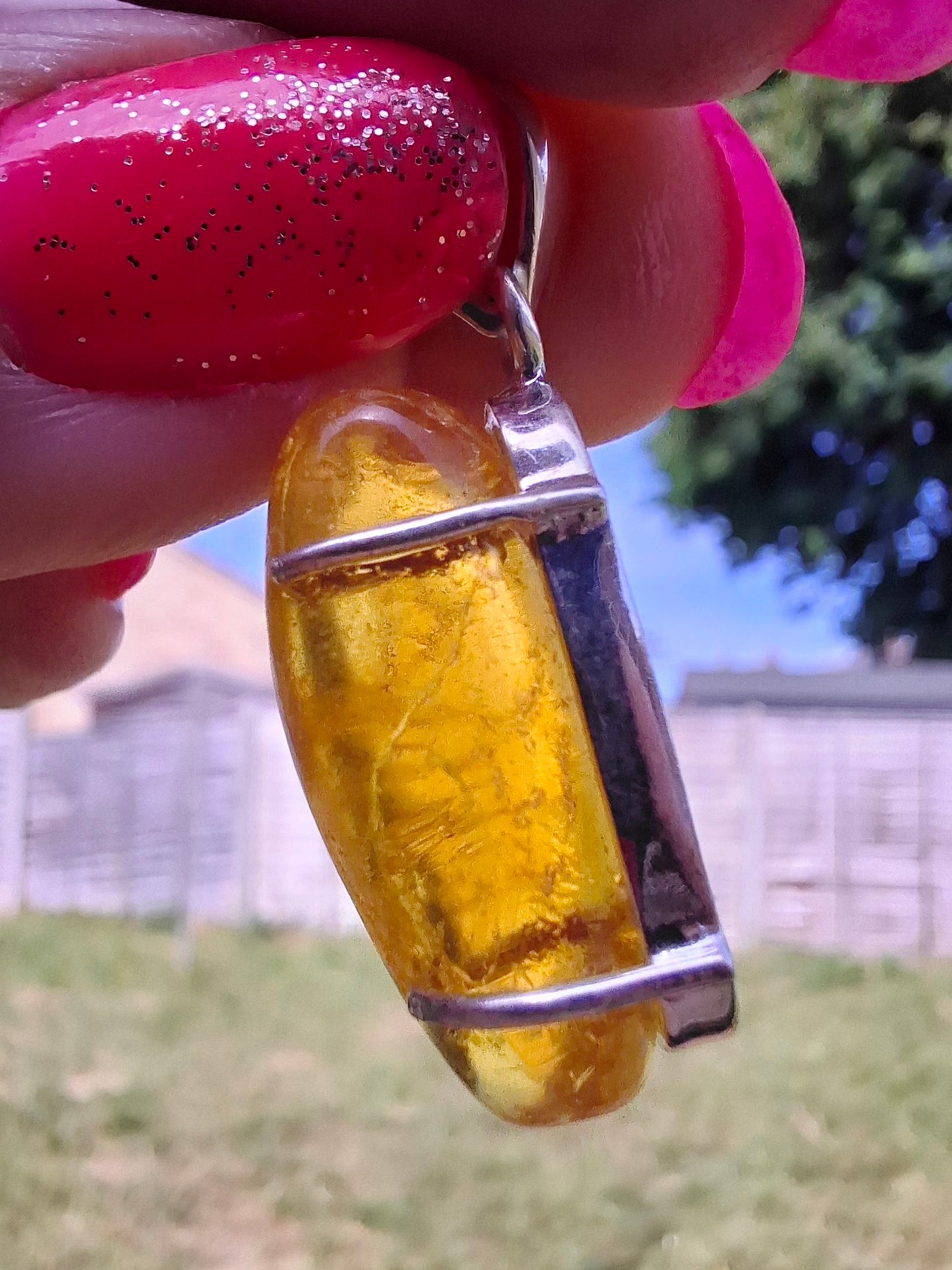 Baltic Amber Pendant, 925 Silver, Fossil (Ref: AP13)
