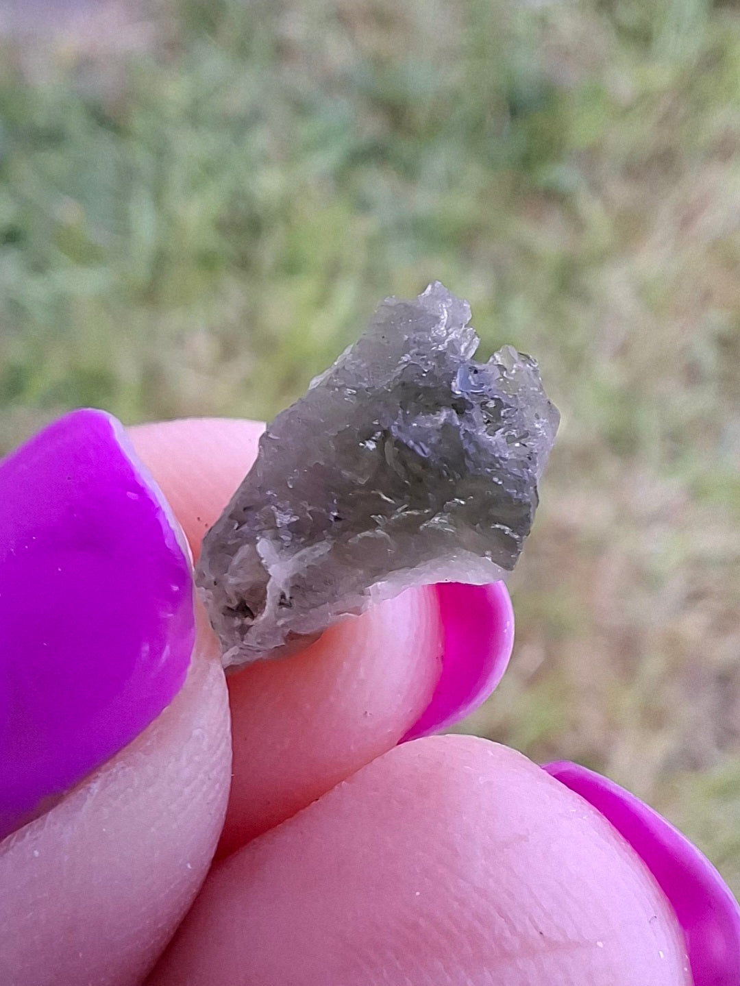 Moldavite Piece, 0.63g, Tektite (Ref: 1447)