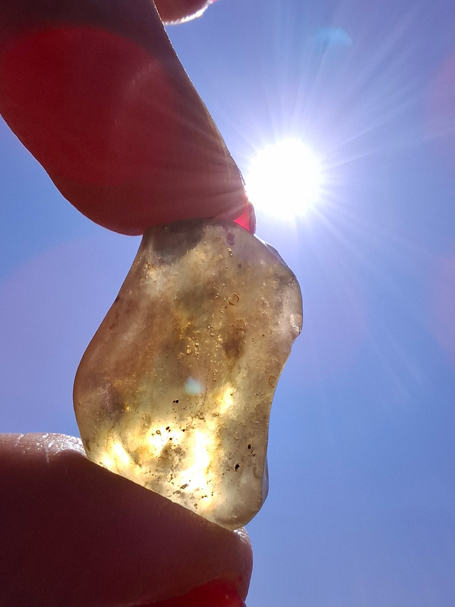 Libyan Desert Glass (darker) Piece, 6.82g, Tektite (Ref: L1365)