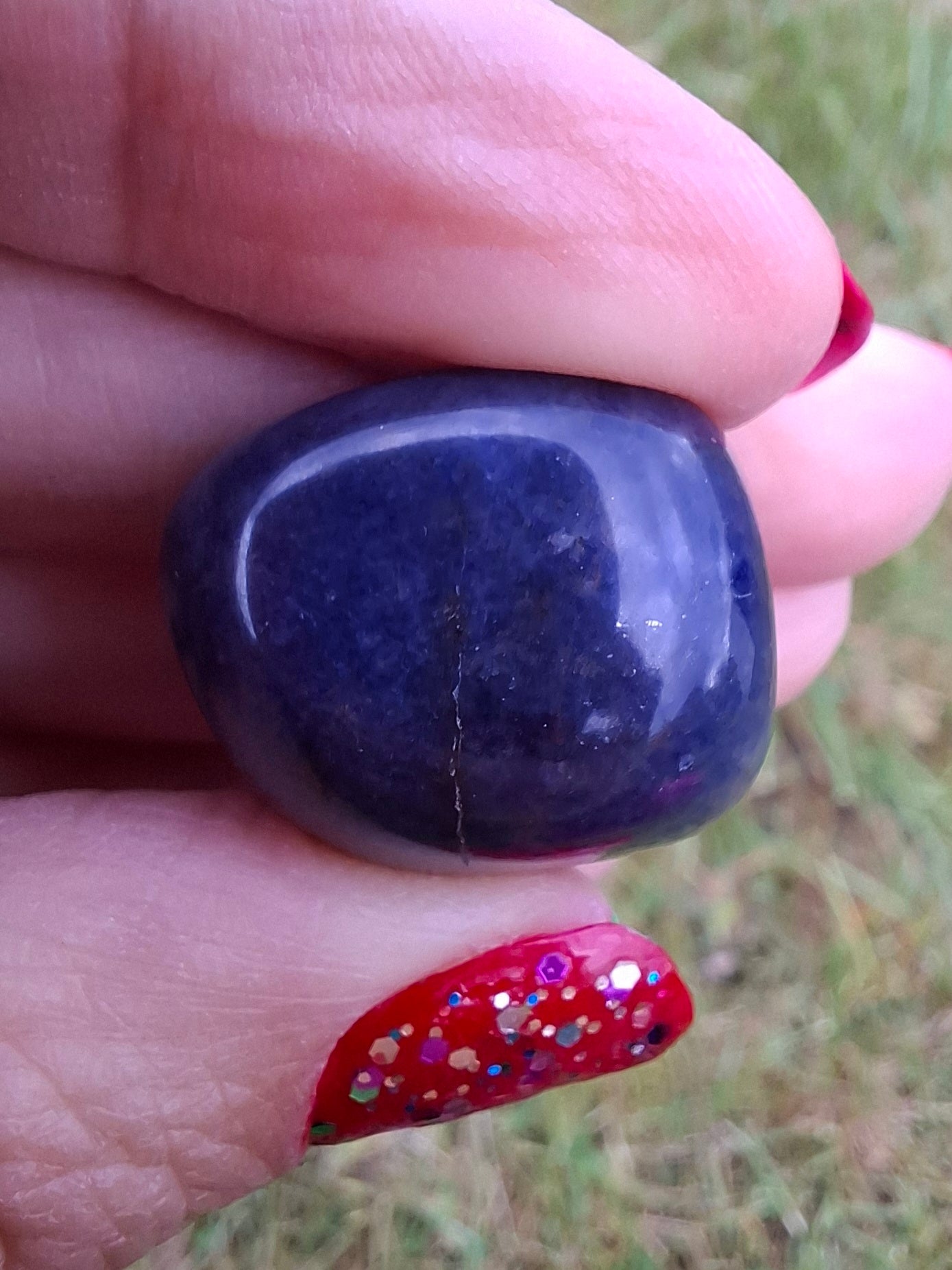 Sodalite, Tumble Stone, Crystal (Ref: T147)