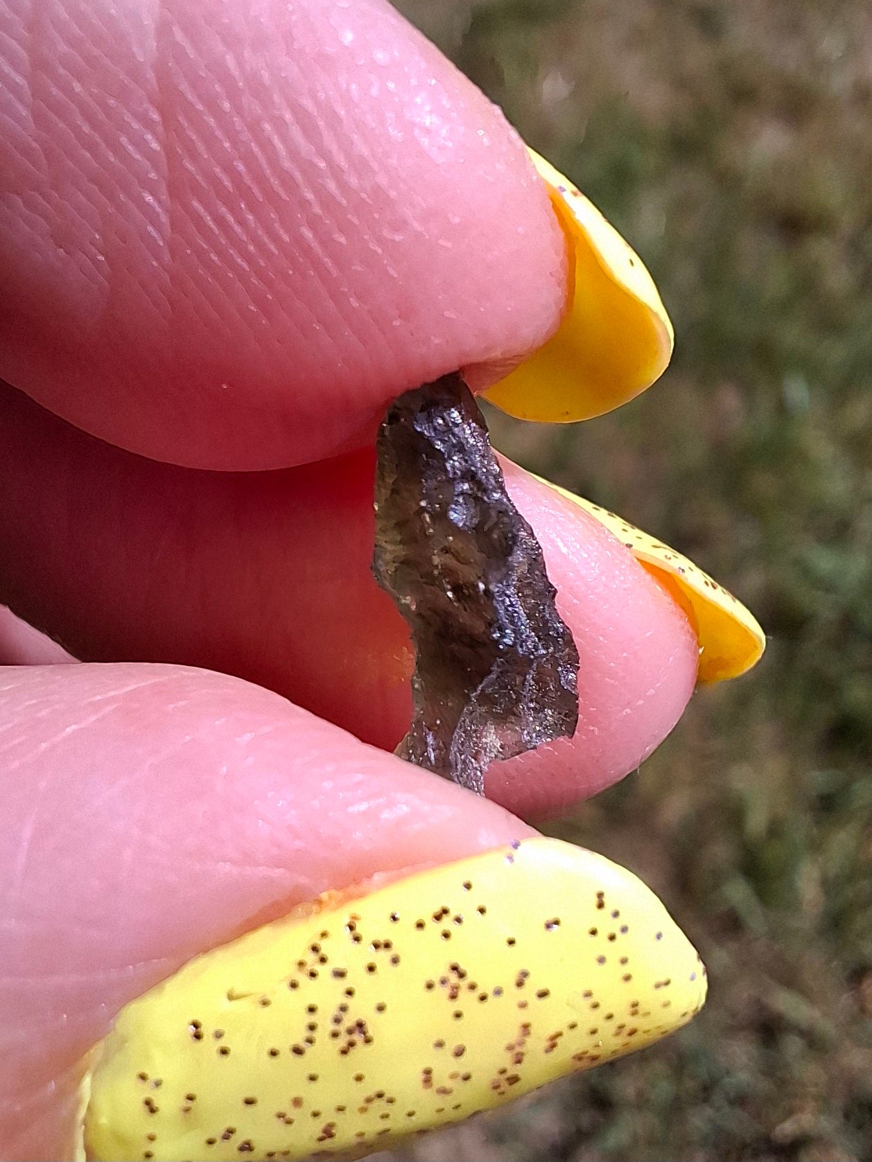 Moldavite small Piece, 0.34g, Tektite (Ref: 1476)