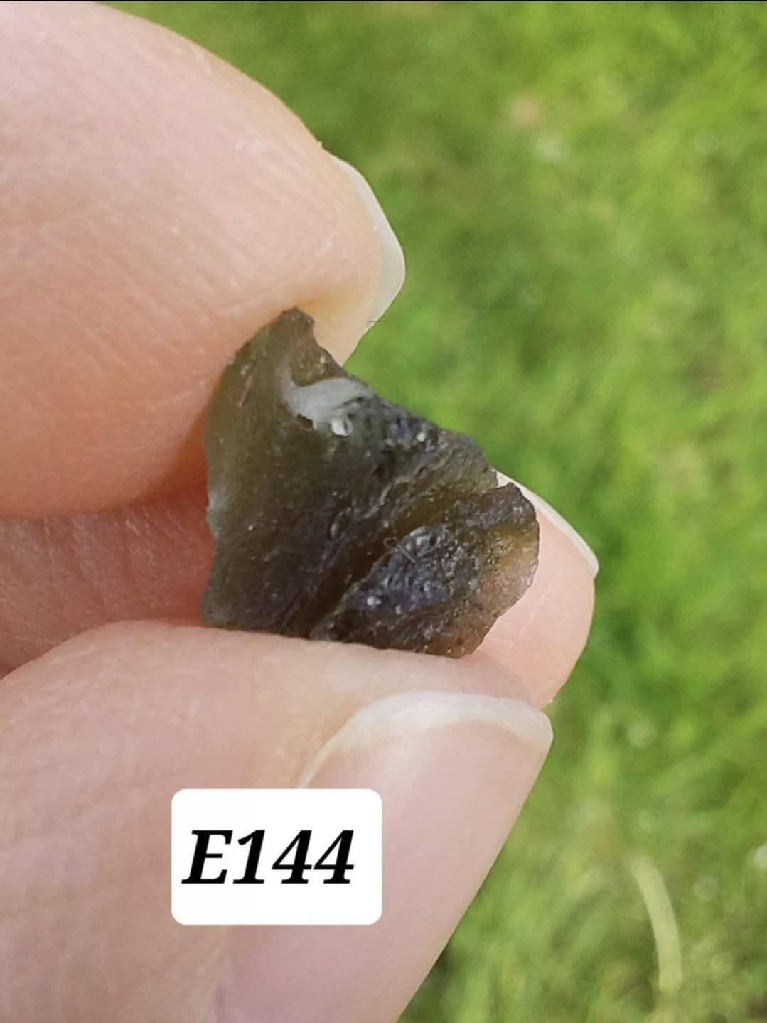 Moldavite Piece, 0.58g, Tektite (Ref: E144)