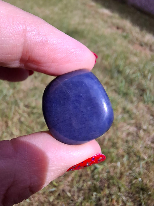 Sodalite, Tumble Stone, Crystal (Ref: T147)