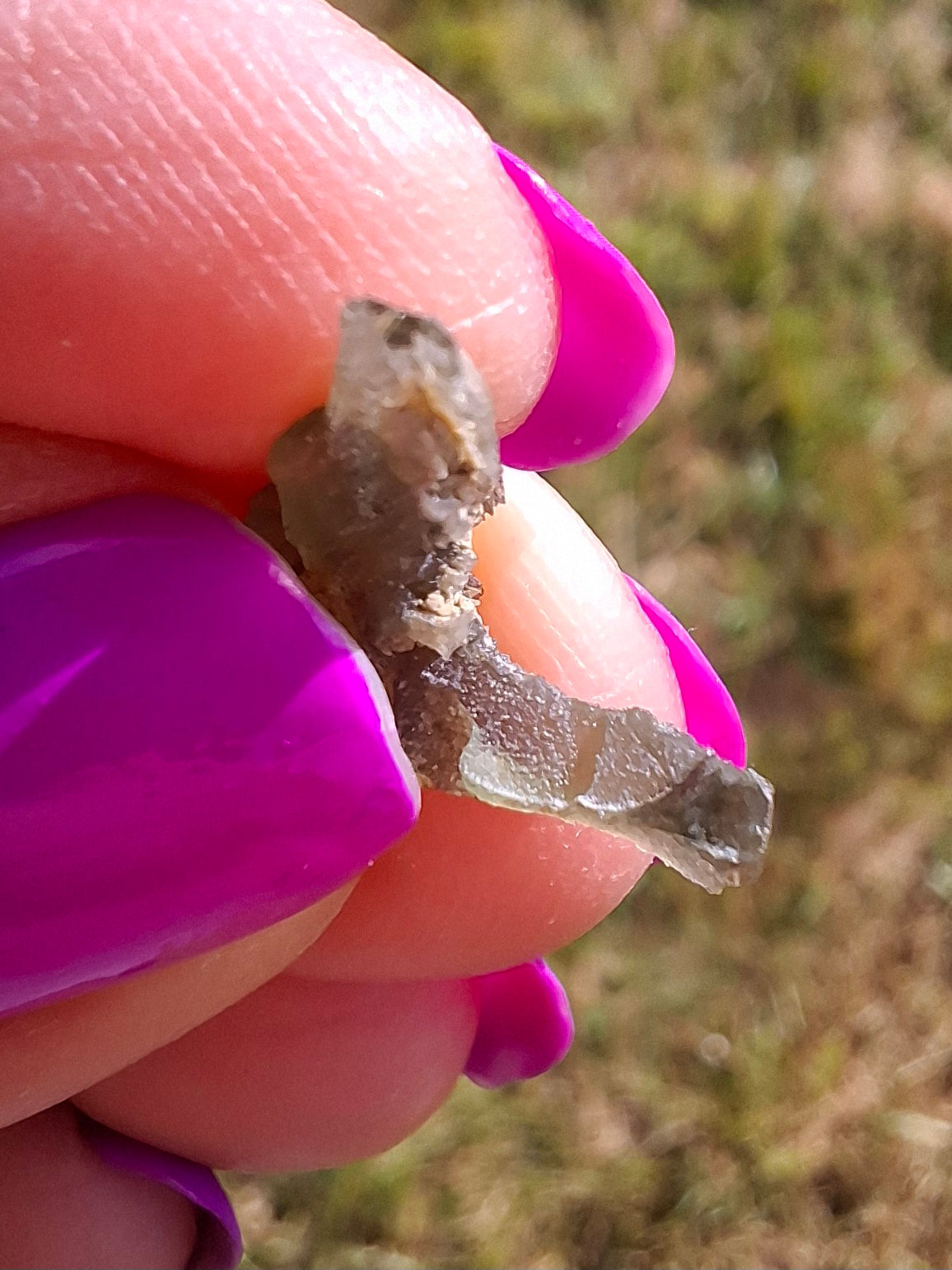 Moldavite Piece, 0.66g, Tektite (Ref: 1436)